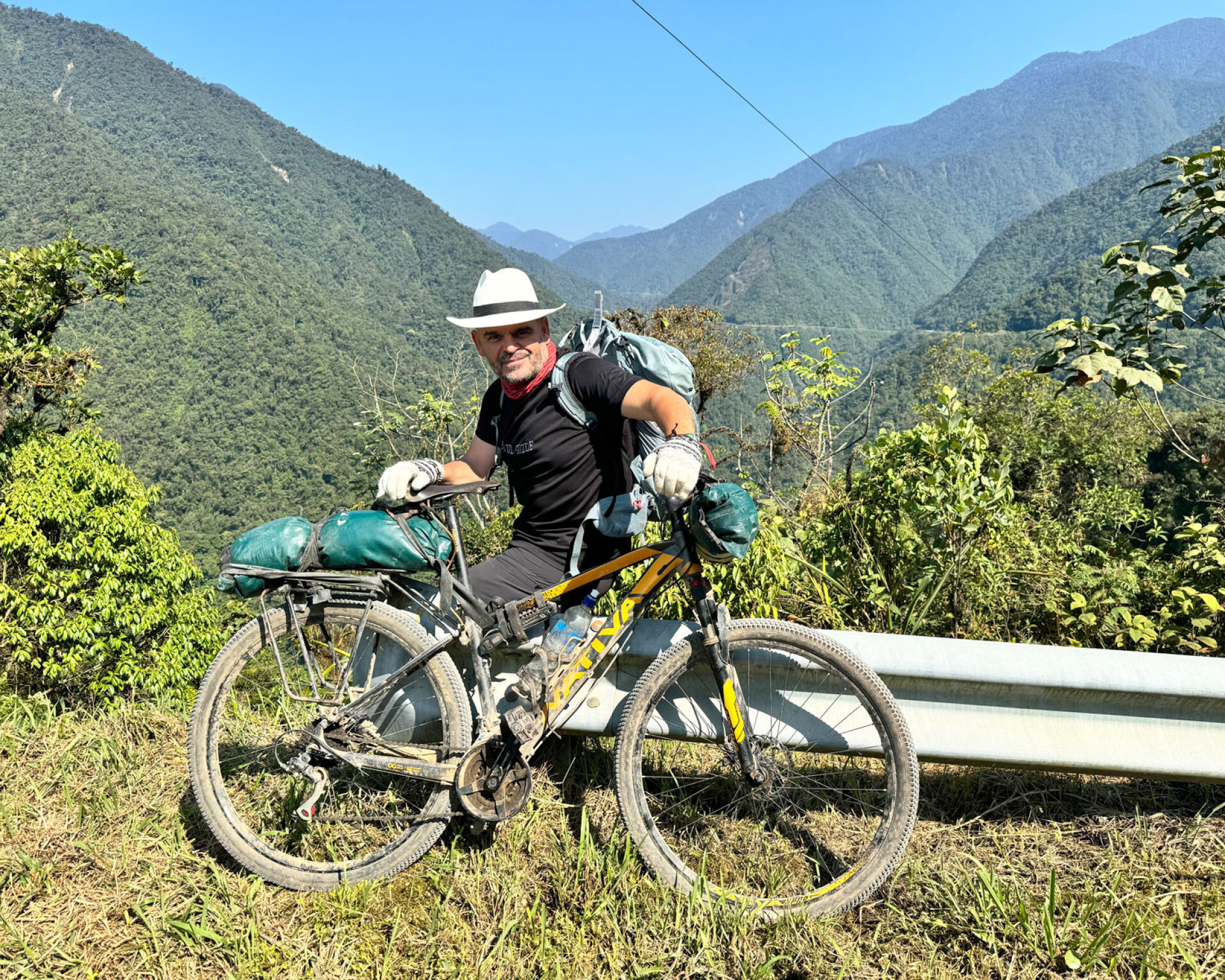 Λατινική Αμερική, Κολομβία: Το ταξίδι του Γιώργου Ζαρζώνη στην καρδιά του κακάο