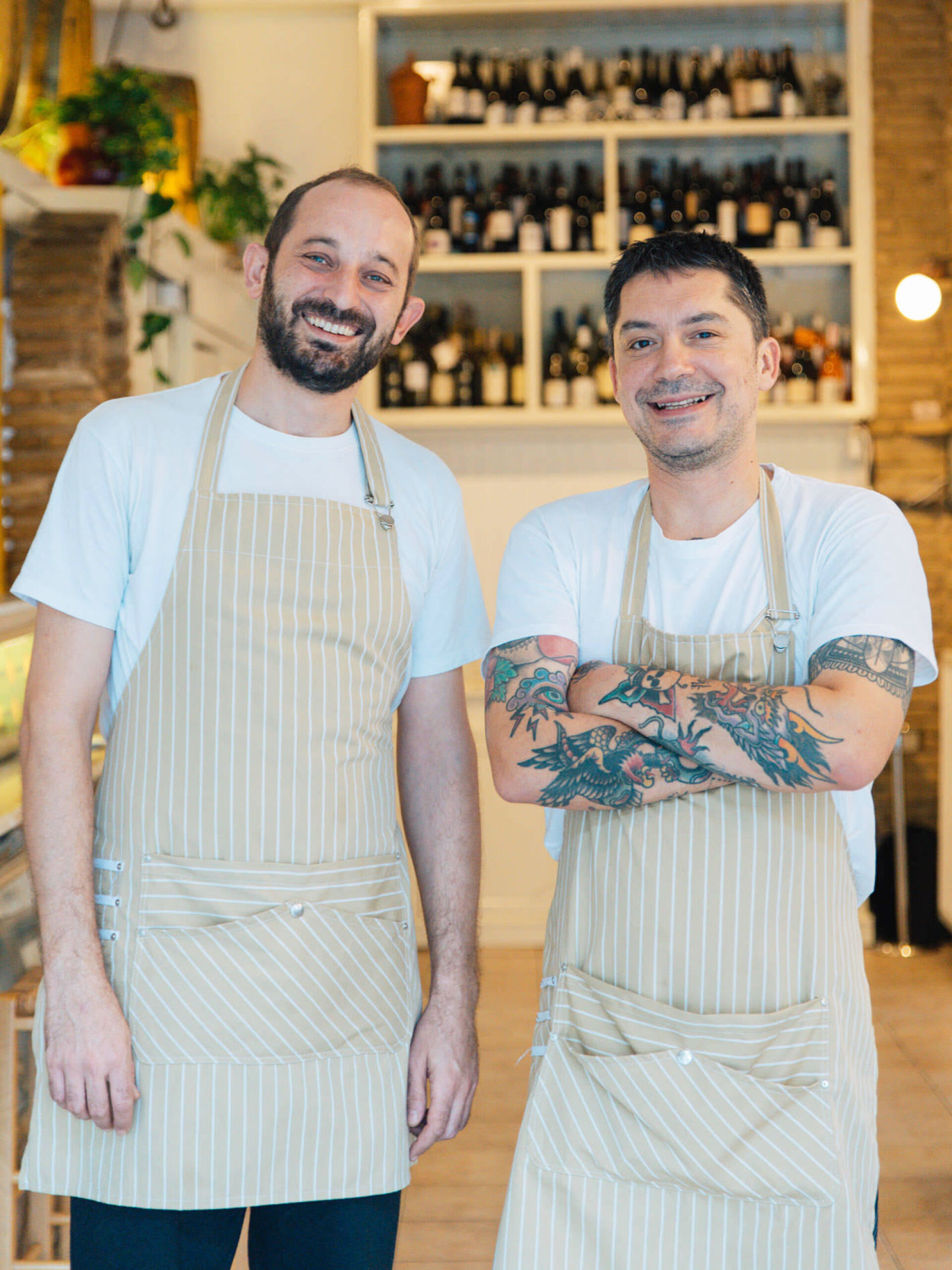 Ταβέρνα των Φίλων | Γιάννης Μούσιος, Γιώργος Κοντορίζος