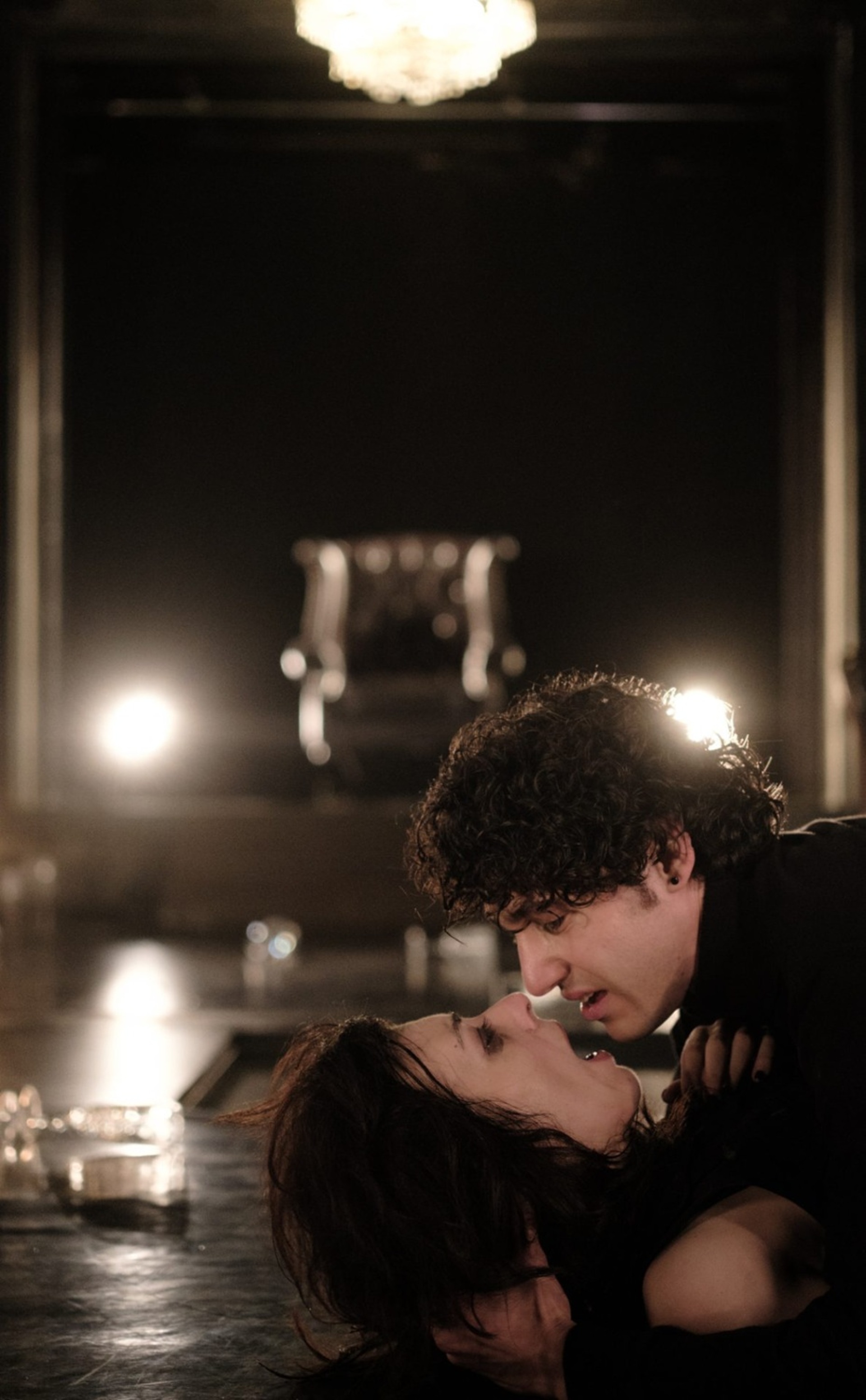 Ηλέκτρα Εντός, Θέατρο Πορεία