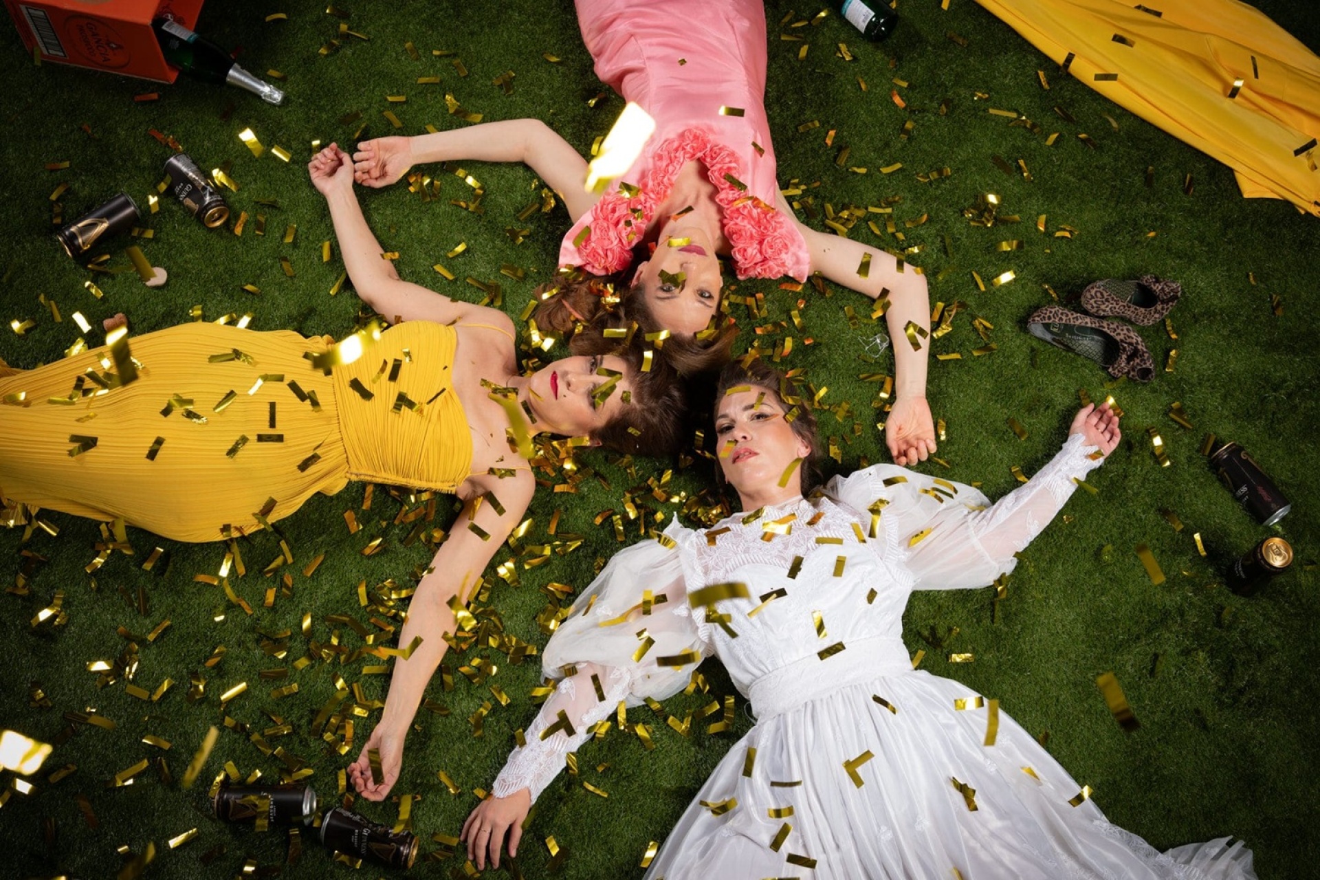 Μέχρι να σβήσουν τα άστρα, Θέατρο Χώρα