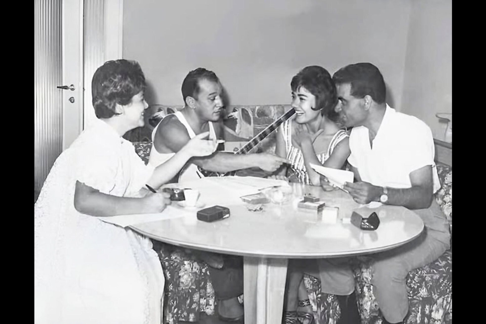 Μαίρη Λίντα, Μανώλης Χιώτης, Μαρινέλλα, Στέλιος Καζαντζίδης