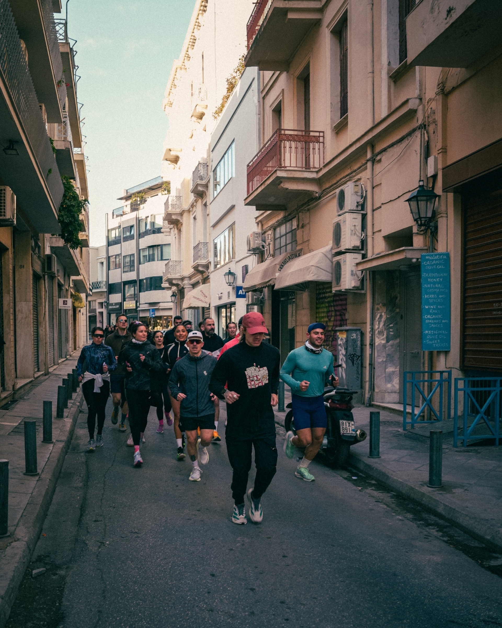 Offline running association