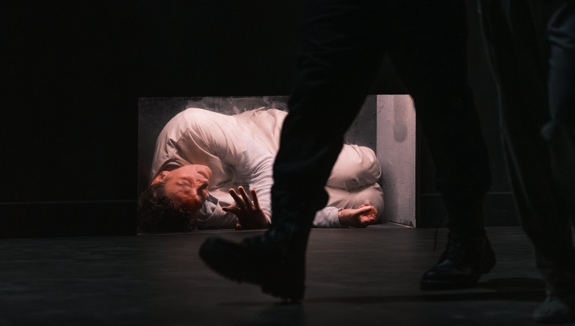 «Η τελευταία έξοδος- Ρίτα Χέιγουορθ», Άνεσις