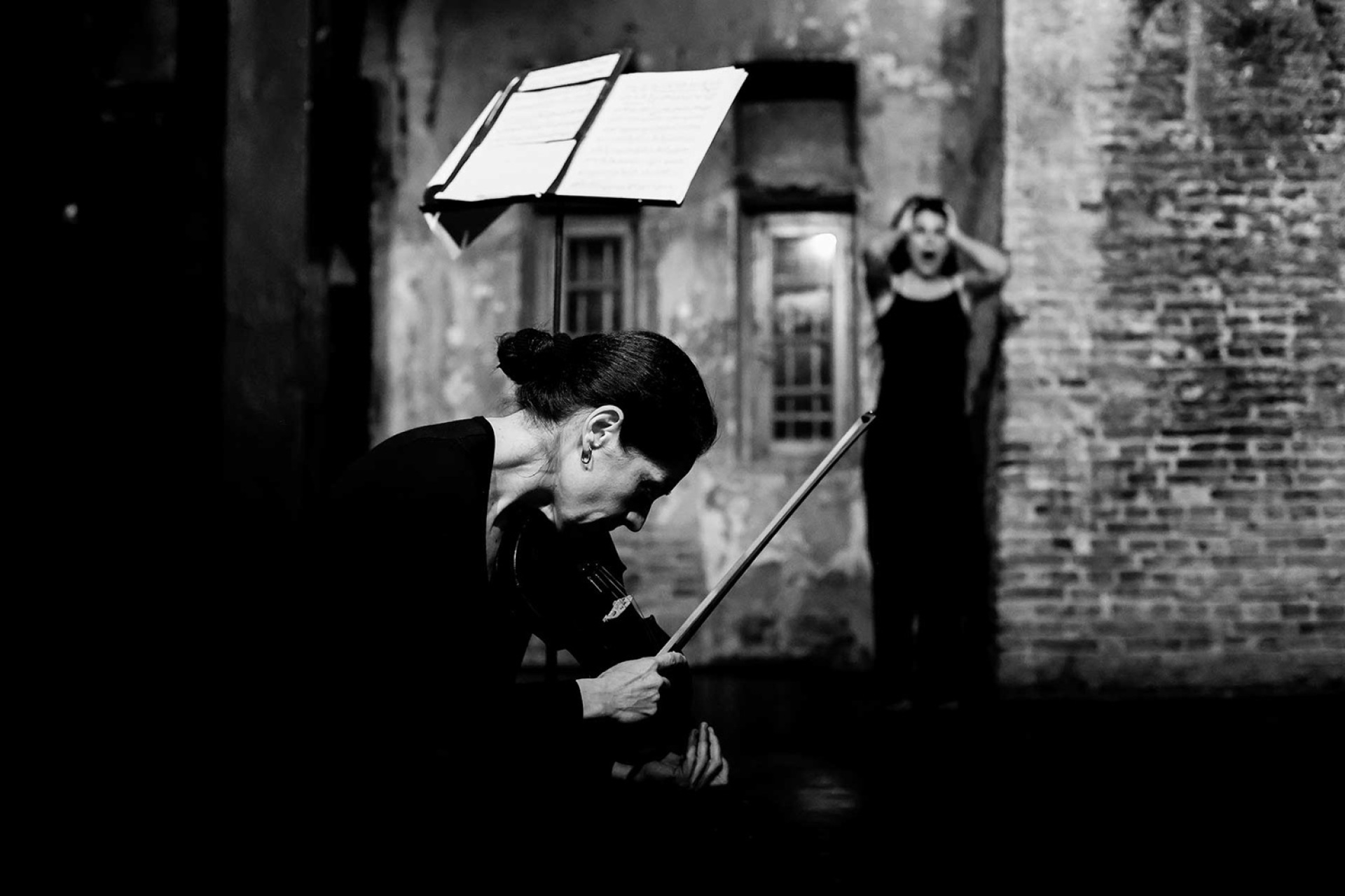 Ulrike- Γράμματα από τη νεκρή πτέρυγα», θέατρο Φούρνος