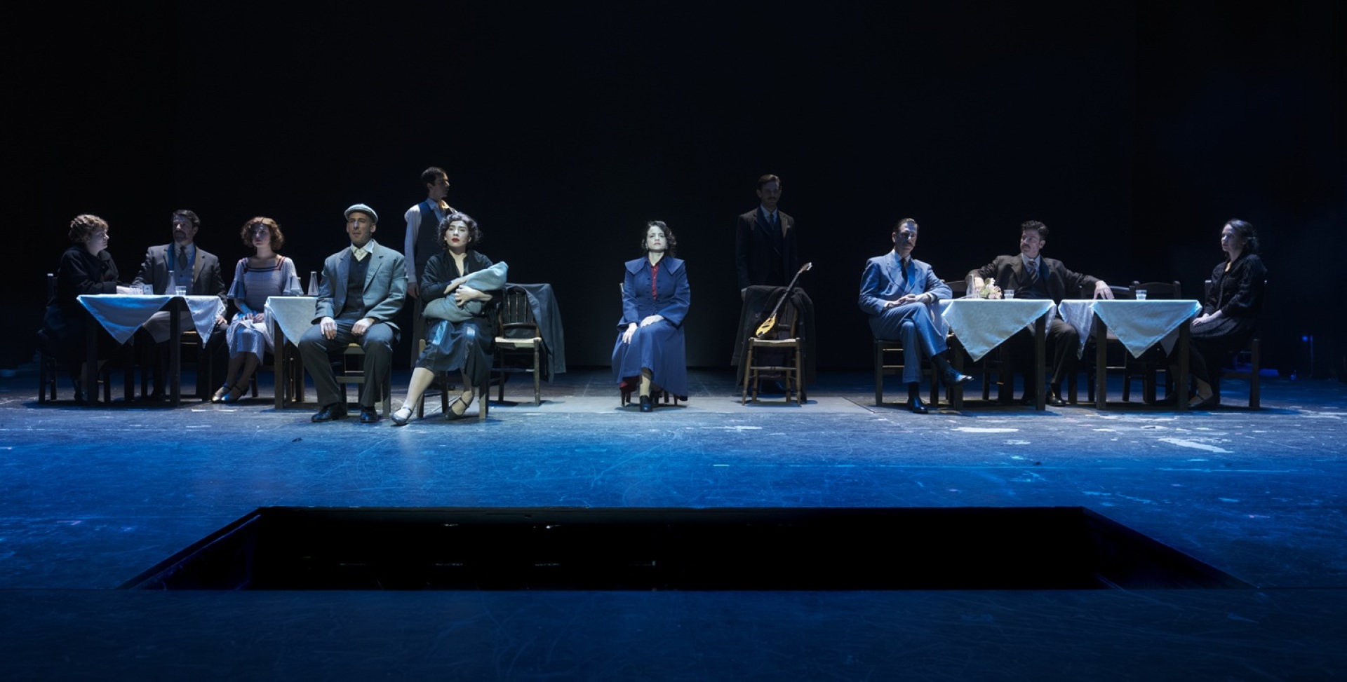 Σκηνή από το έργο Αστόρια στο Παλλάς