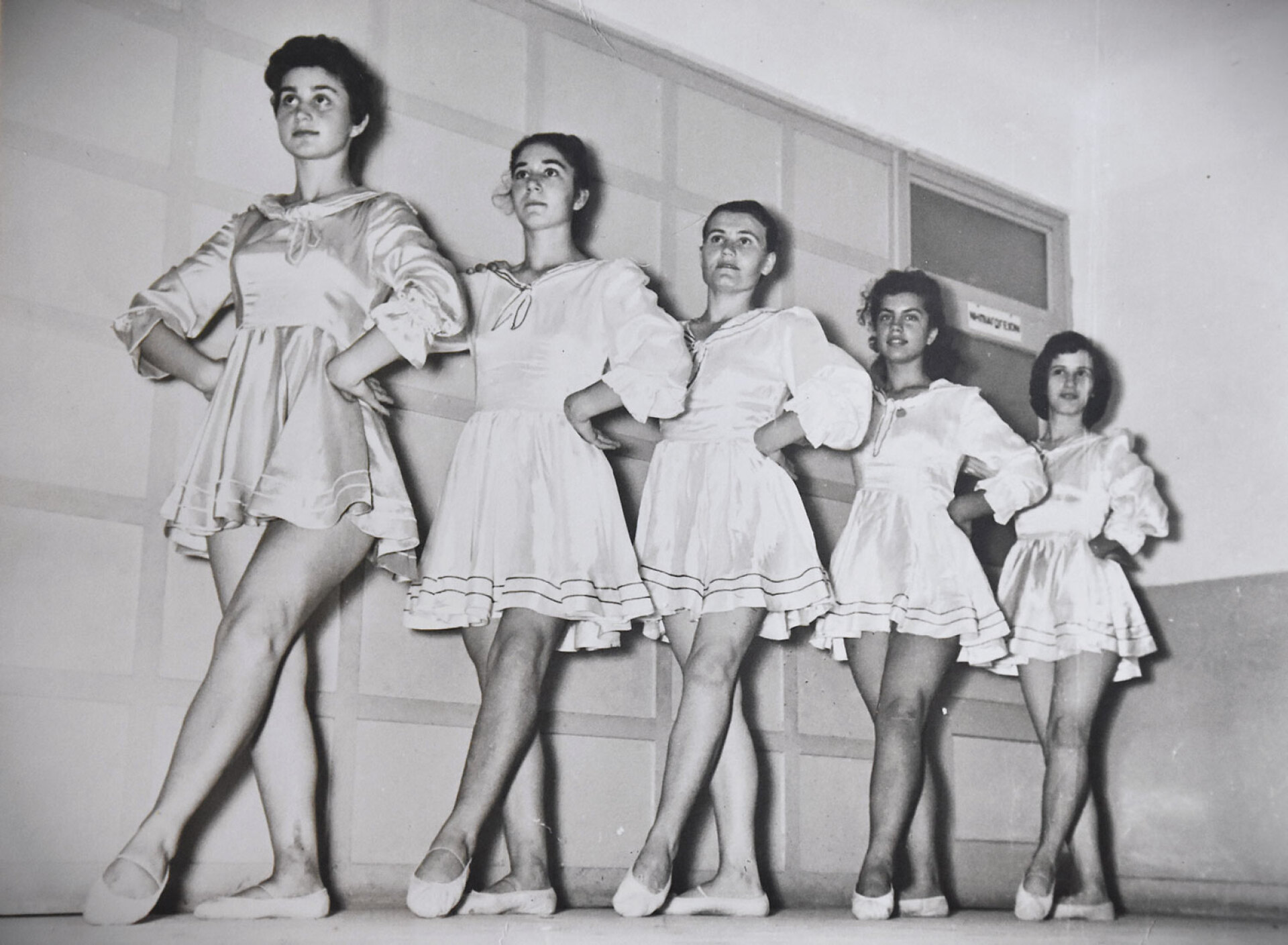 Νέλλη Παππά | Η πρώτη του σχήματος, στη σχολή μπαλέτου στη Νέα Σμύρνη