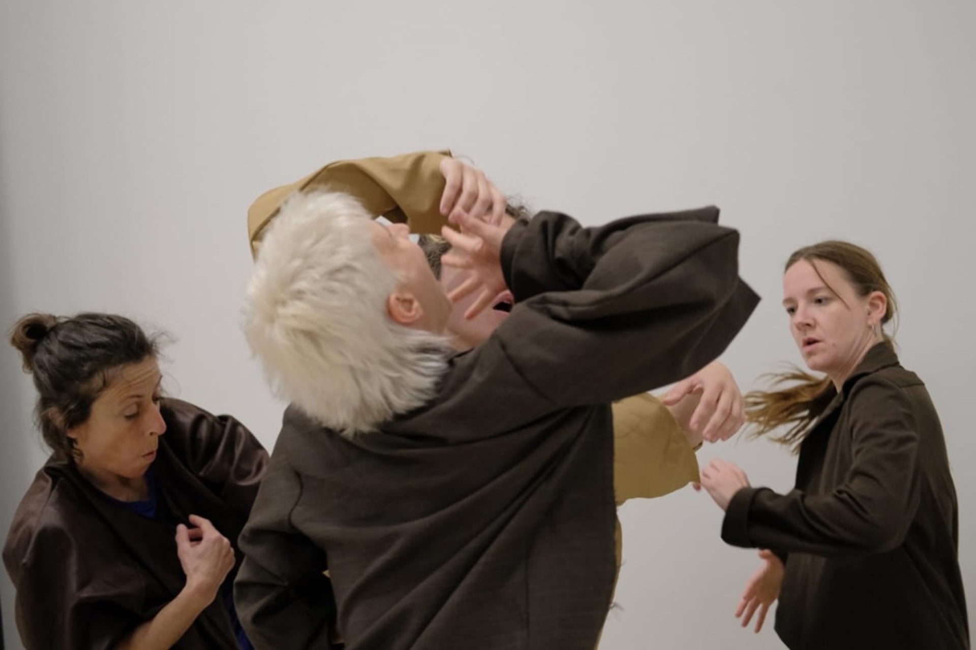 Latent, Mammot Athens