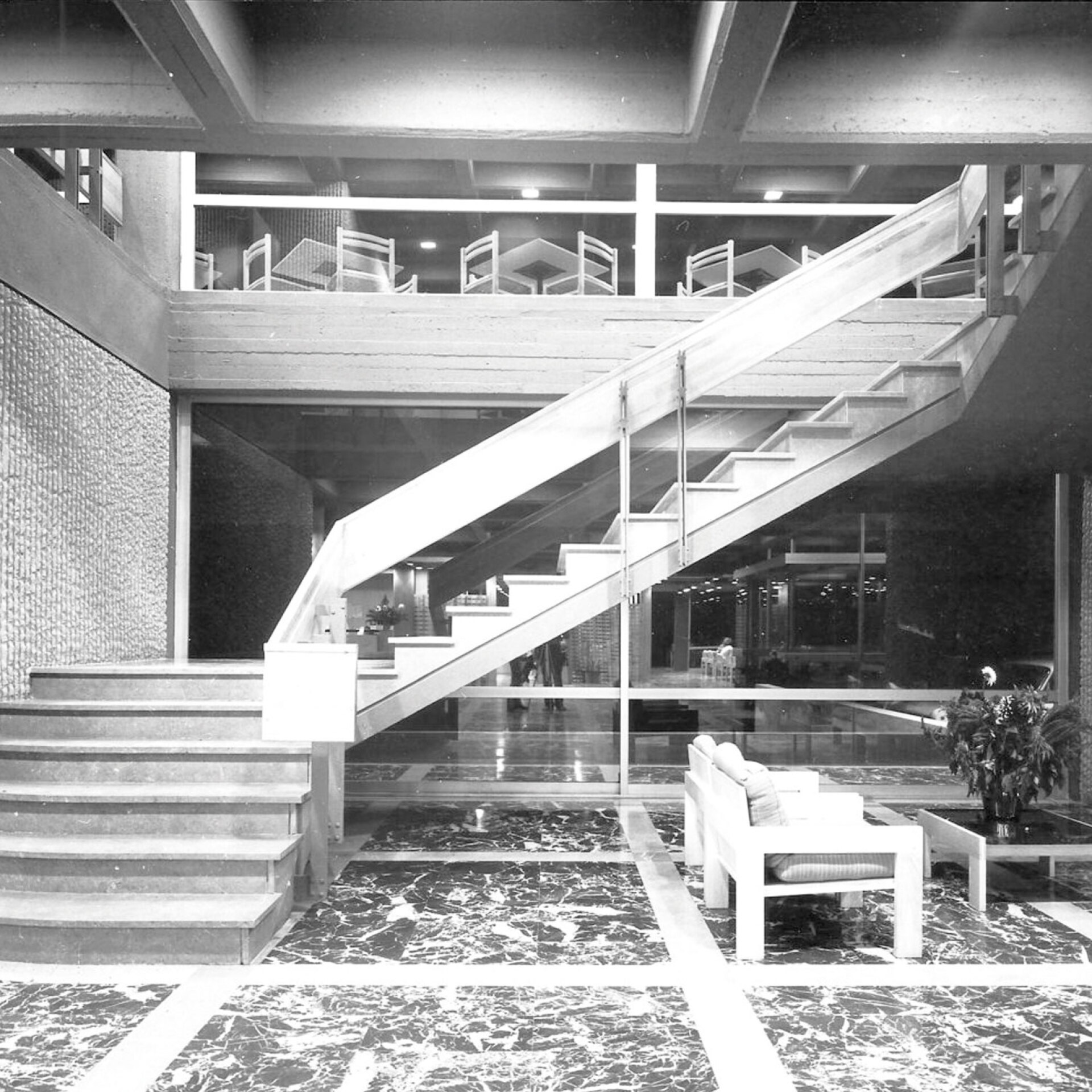 Βασίλης Μπογάκος | Ξενοδοχείο Kontokali Palace στο Κοντοκάλι της Κέρκυρας, 1968 - 1972