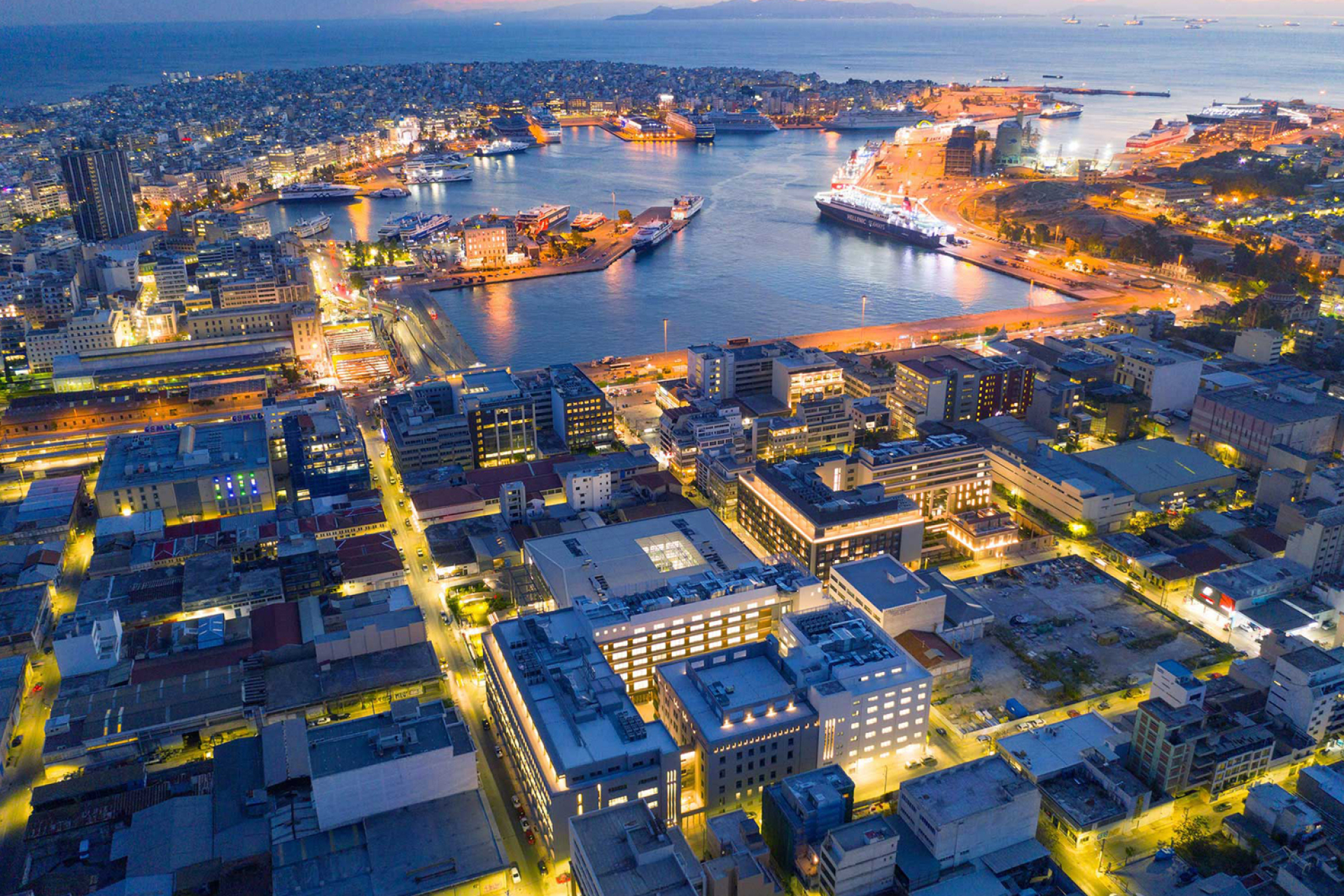 Piraeus Port Plaza - Dimand