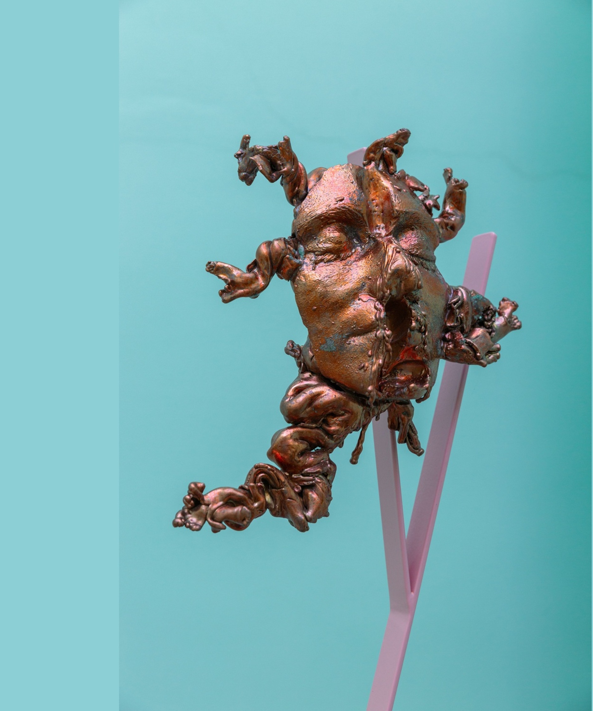 Malvina Panagiotidi_Alpha continues to begin. Omega is refreshed at every end (Noomena series I)2022_copper, steel, electrostatic paint_190 x 90 x 40cm©The artist/Courtesy The Breeder, Athens