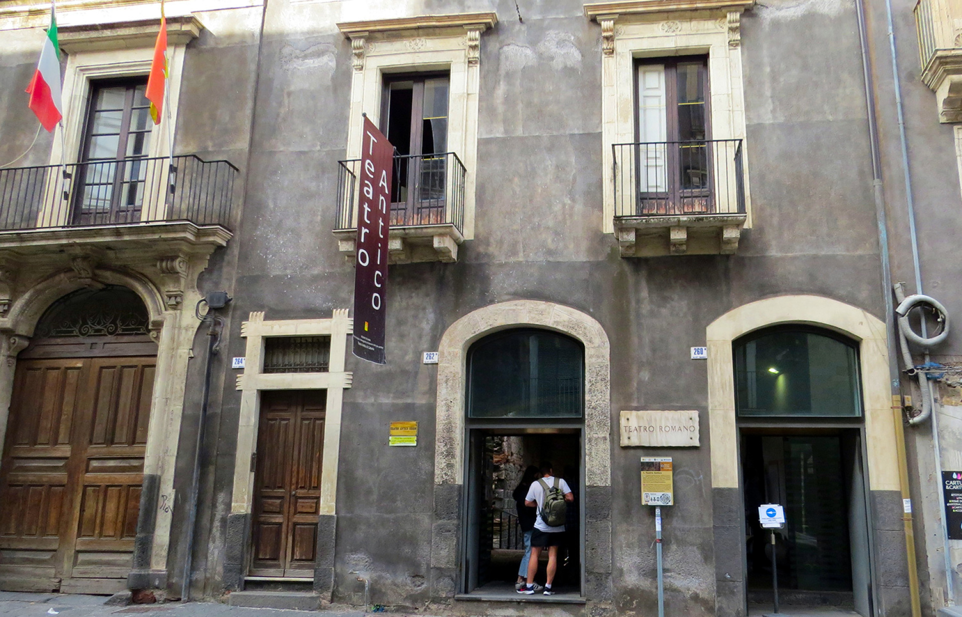 Κατάνια: Ταξίδι στη δεύτερη μεγαλύτερη πόλη στην Σικελία