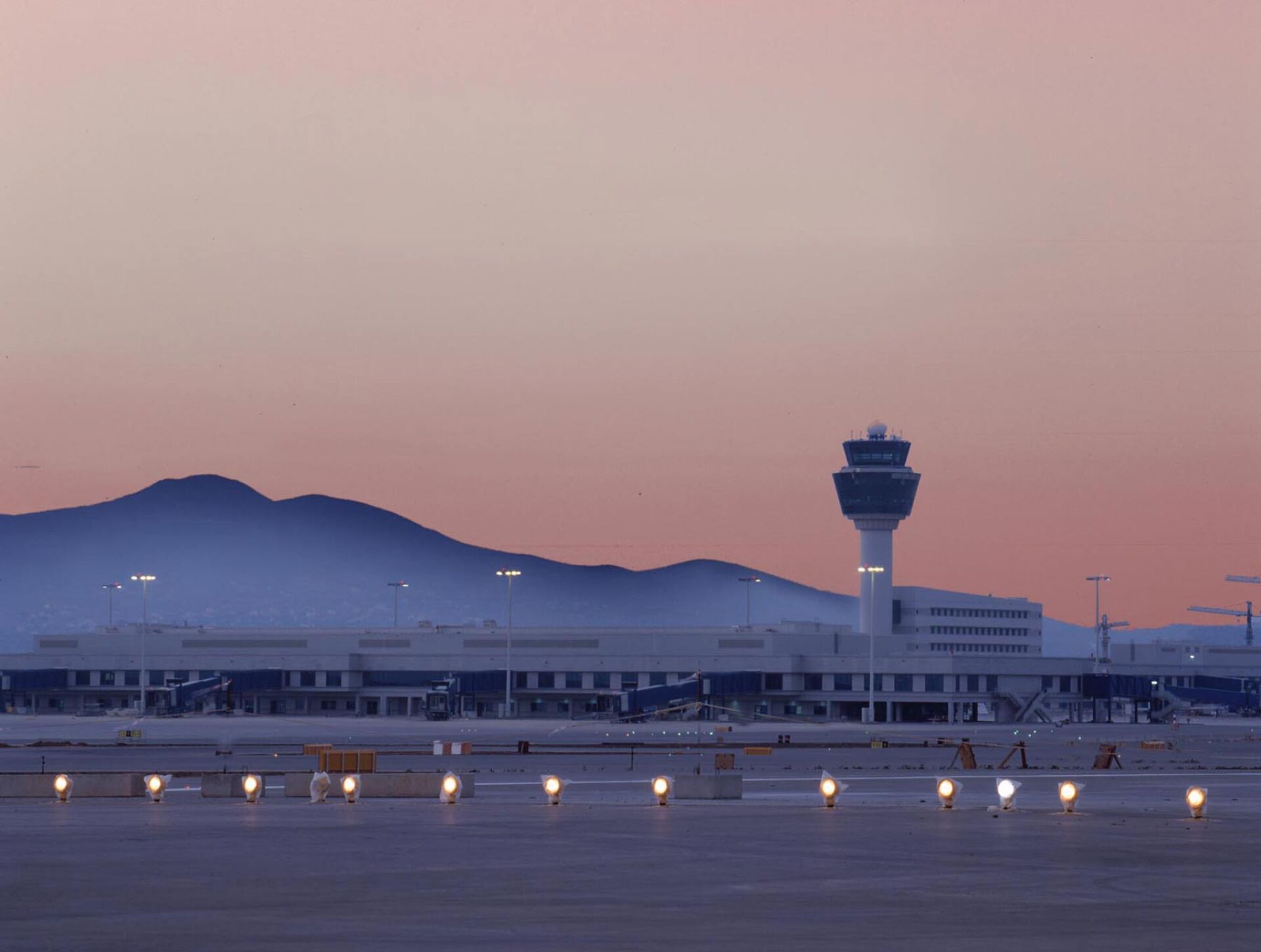 Αερολιμένας Ελ. Βενιζέλος, 08.10.2000