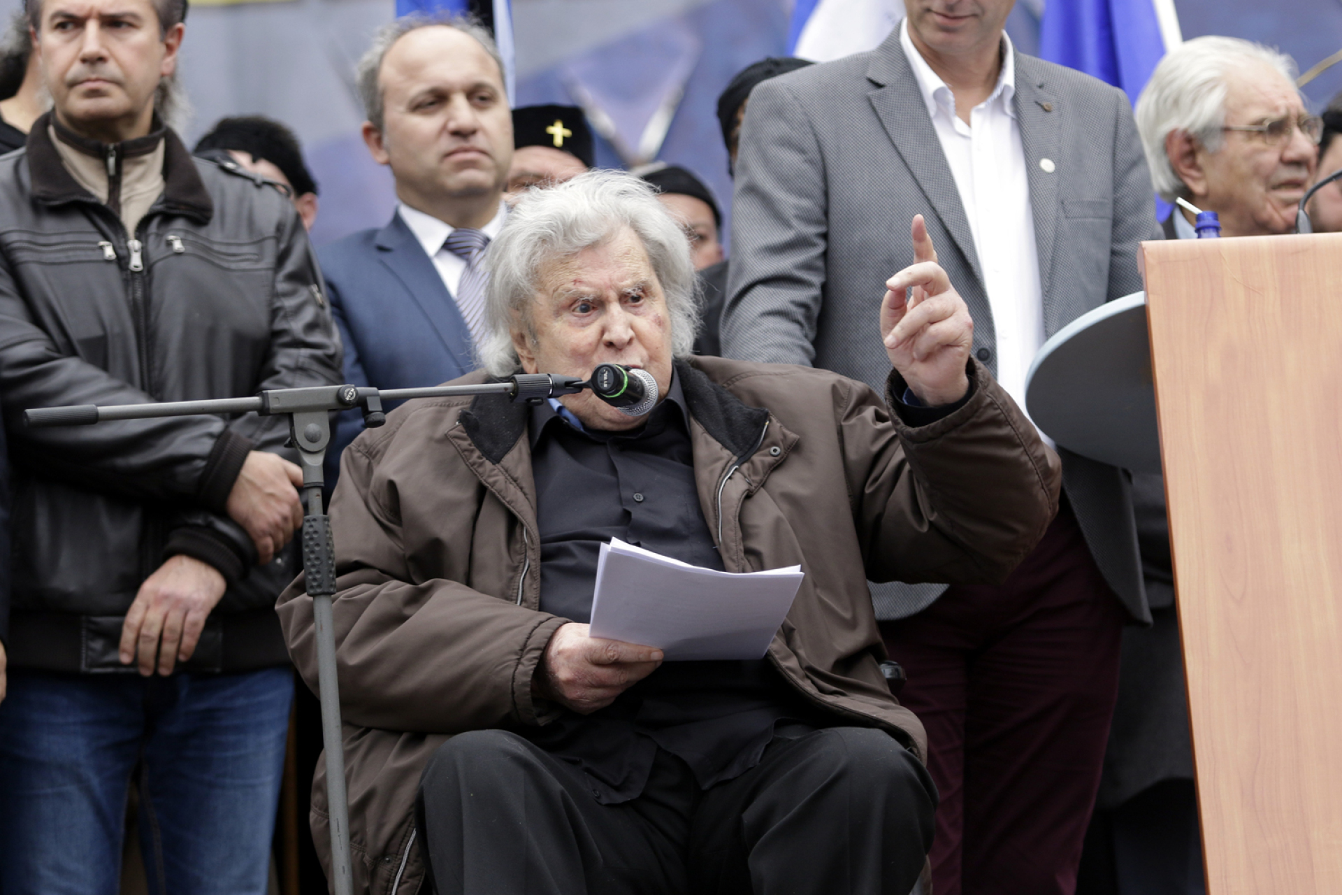 Μίκης Θεοδωράκης