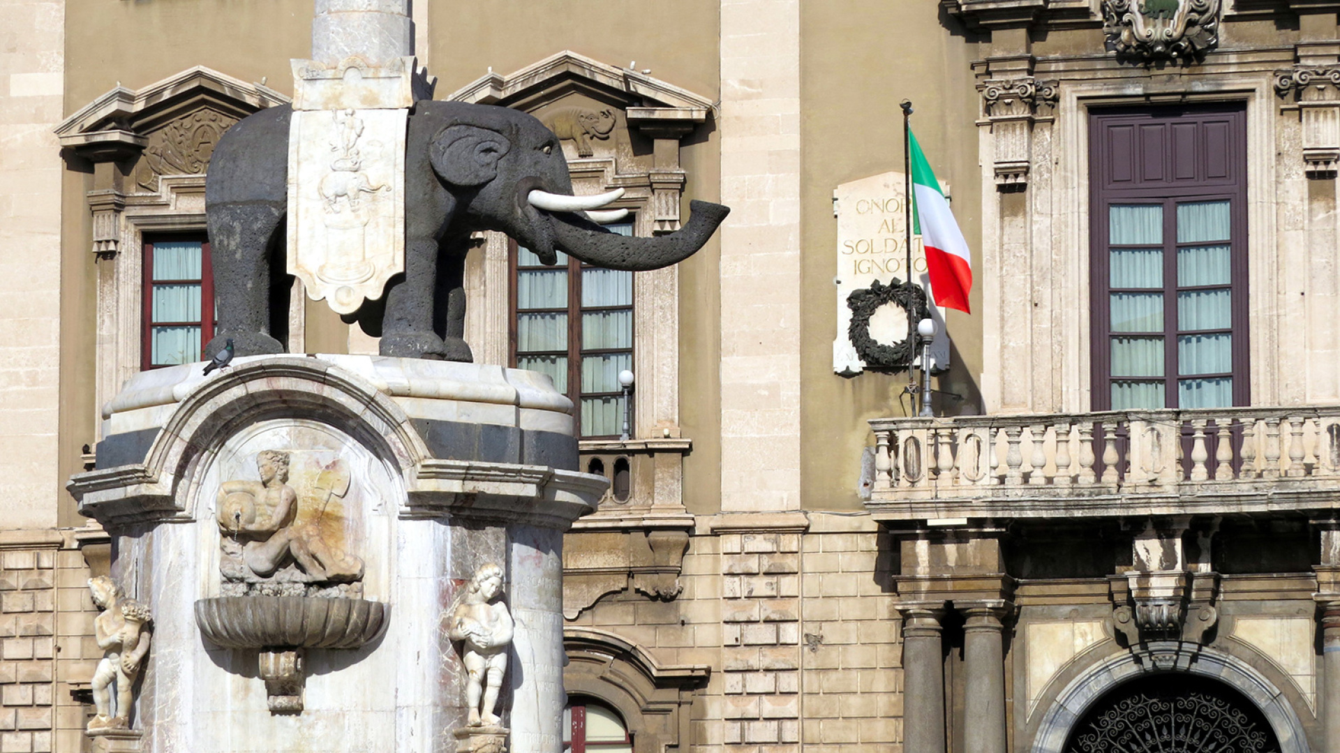 Κατάνια: Ταξίδι στη δεύτερη μεγαλύτερη πόλη στην Σικελία