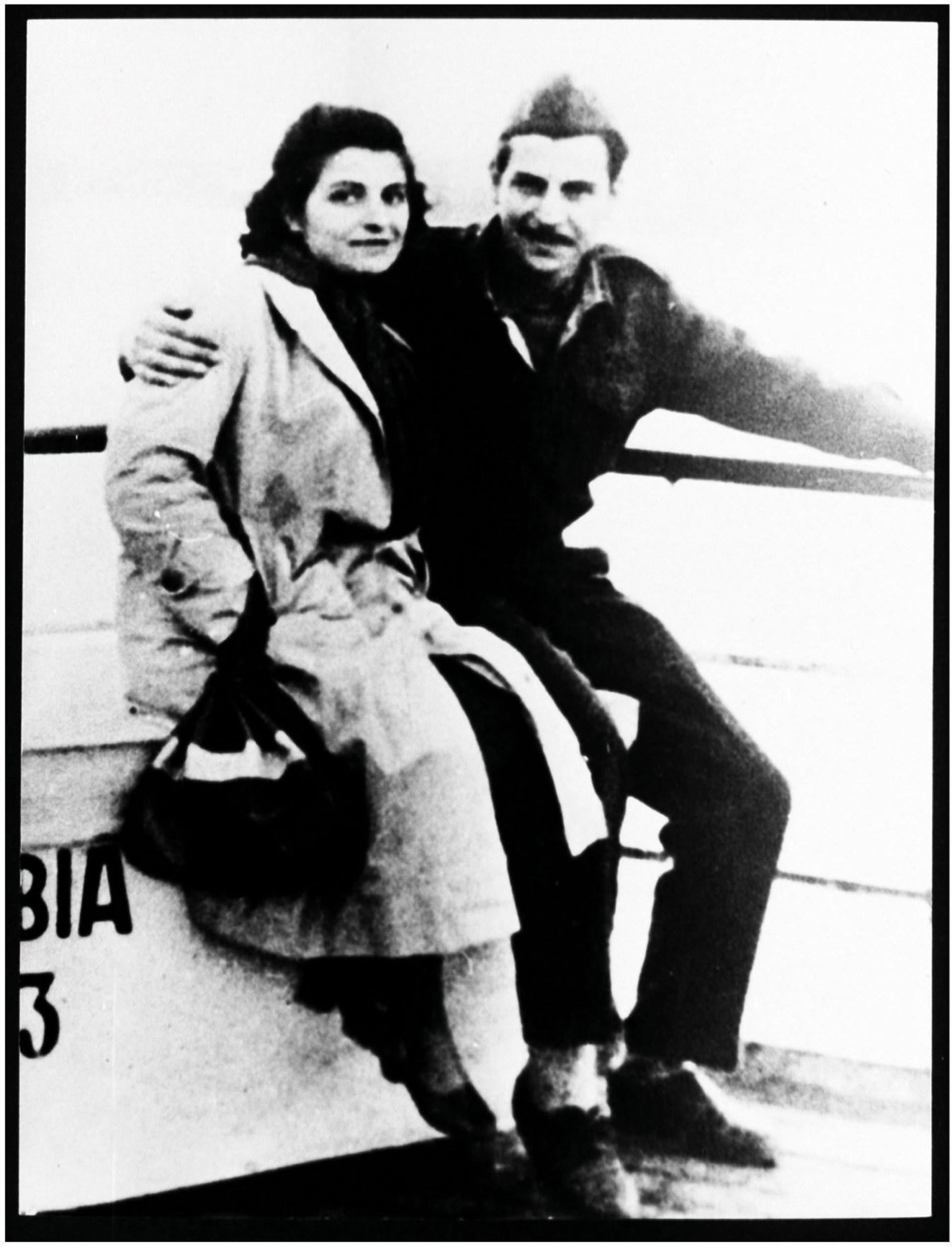 Μίκης Θεοδωράκης, Μυρτώ Αλτίνογλου