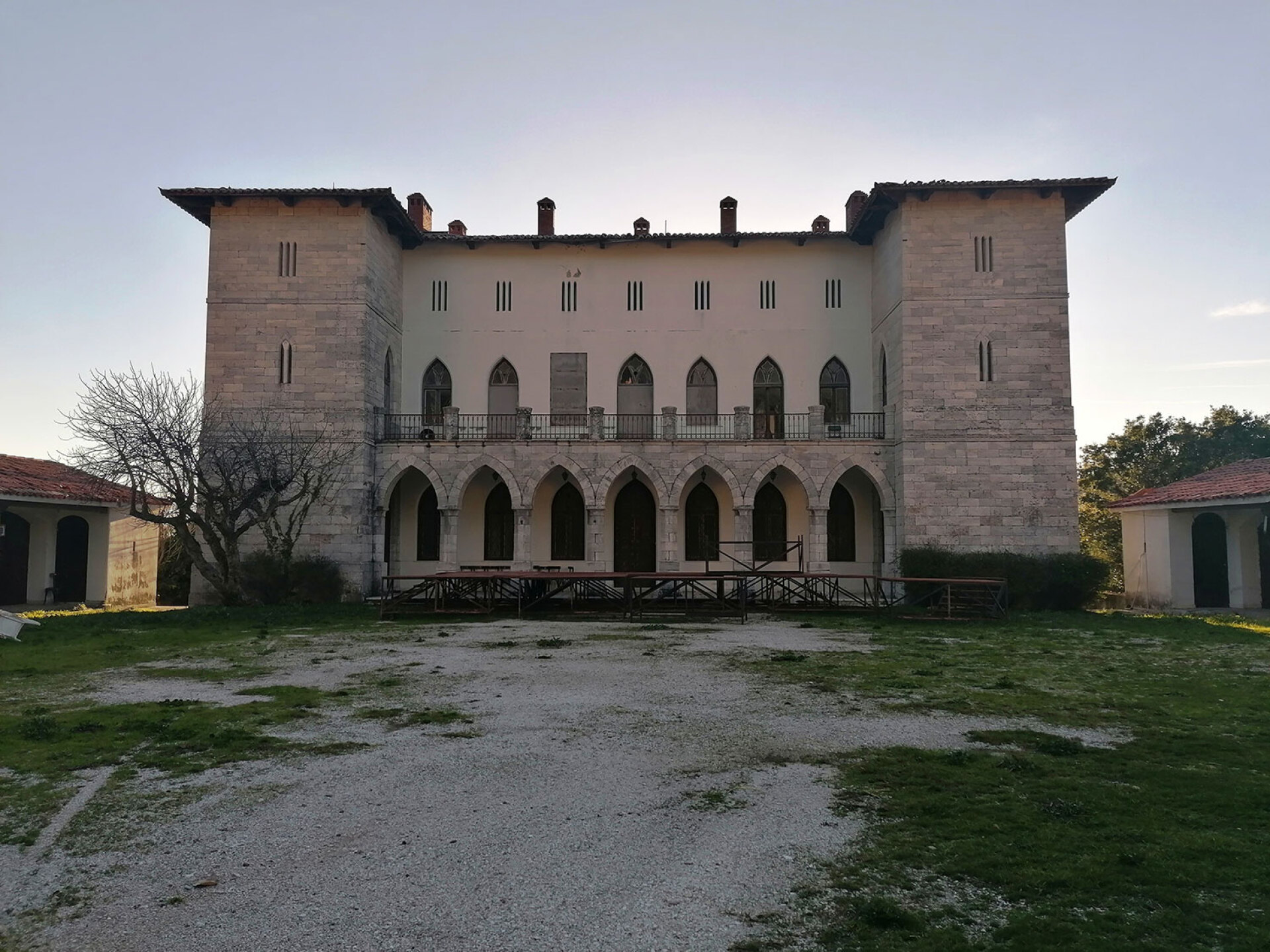 Το Καστέλλο της Ροδοδάφνης της Δούκισσας της Πλακεντίας