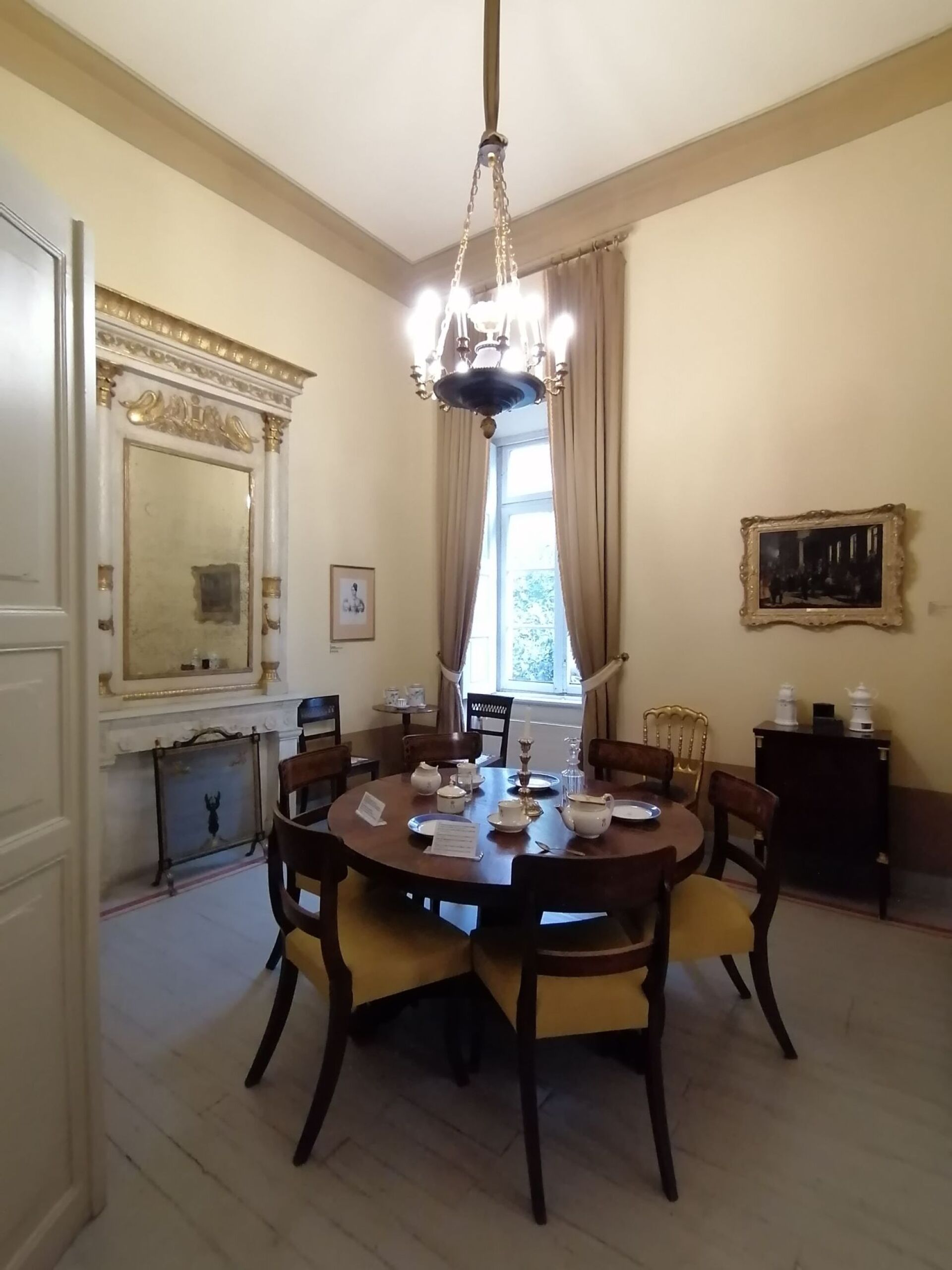 Οι «Εύζωνες» στο Μουσείο της Πόλεως των Αθηνών