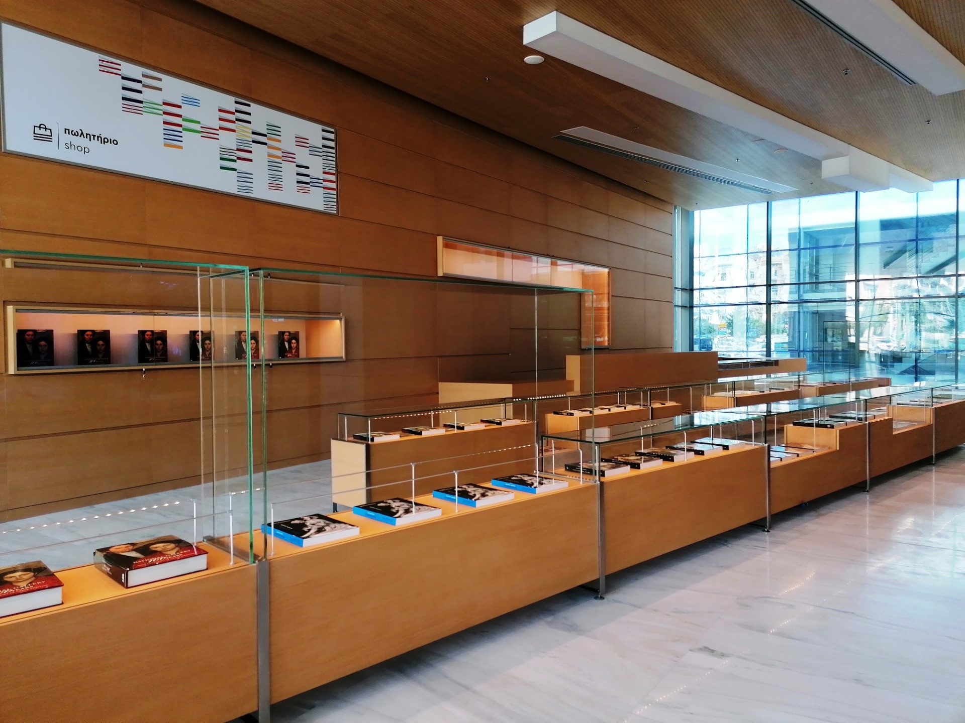 Το πωλητήριο της ανακαινισμένης Εθνικής Πινακοθήκης