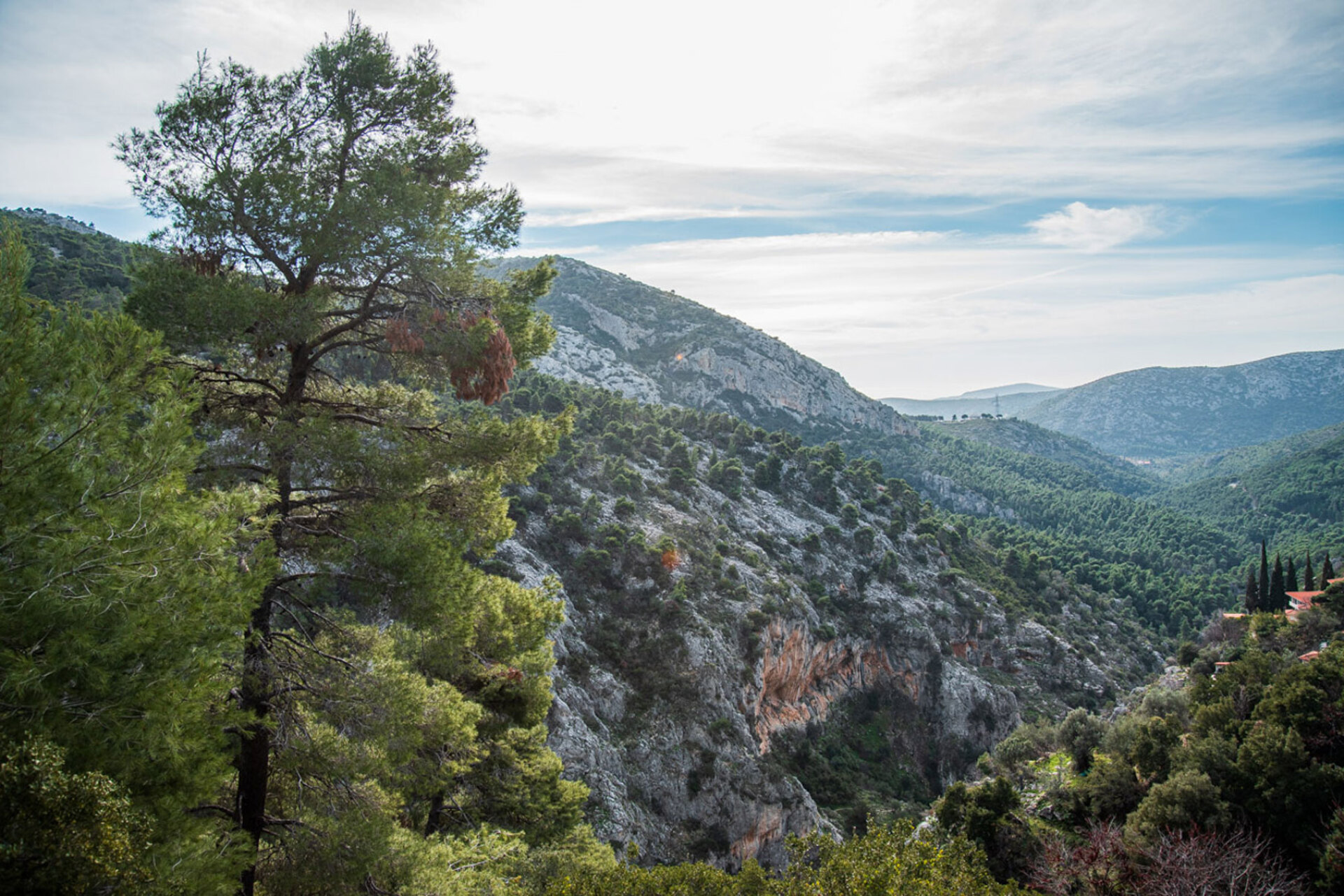 Ανακαλύπτοντας το βουνό της Καραντίνας