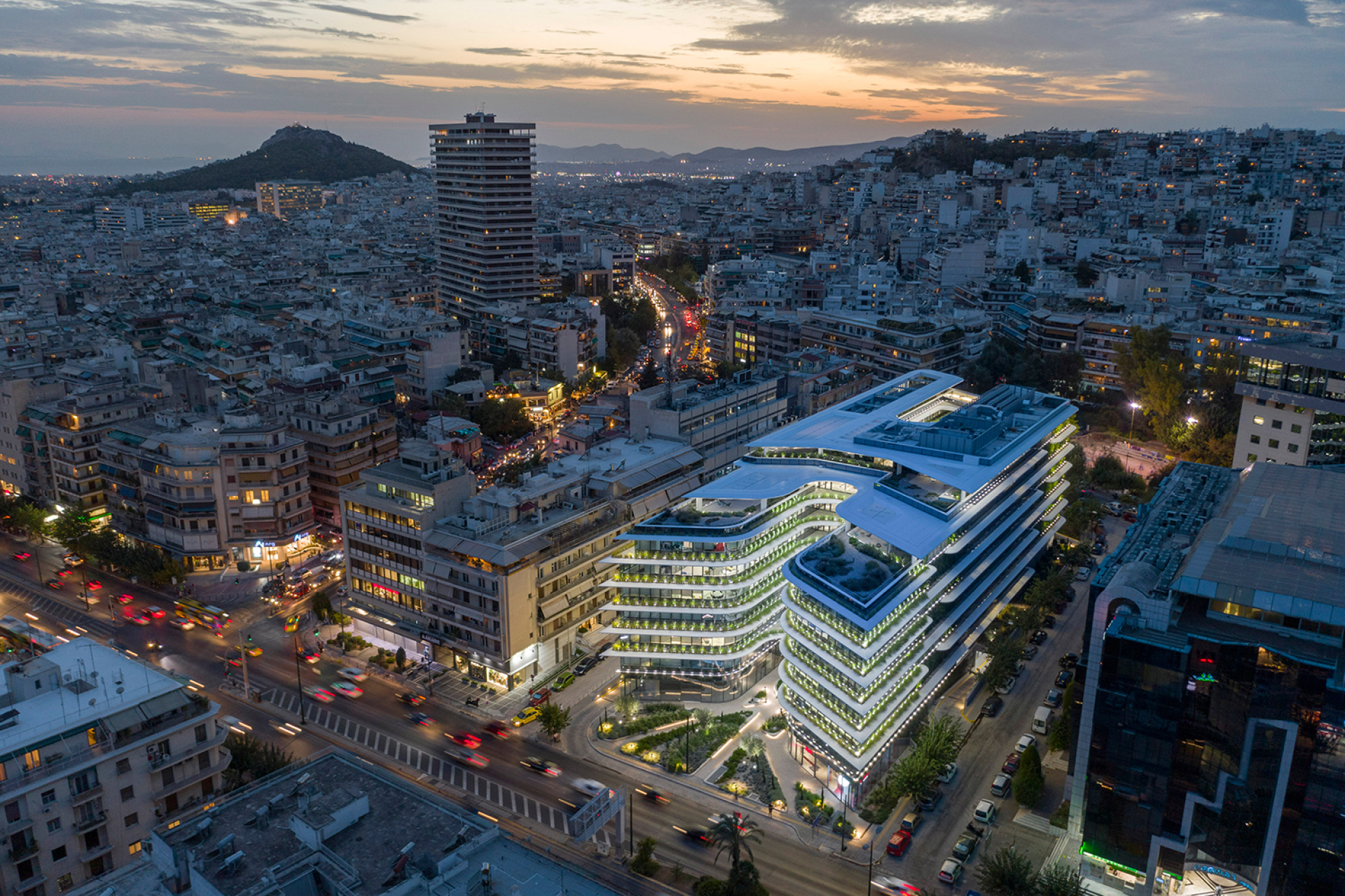 The Orbit στη Λεωφόρο Κηφισίας