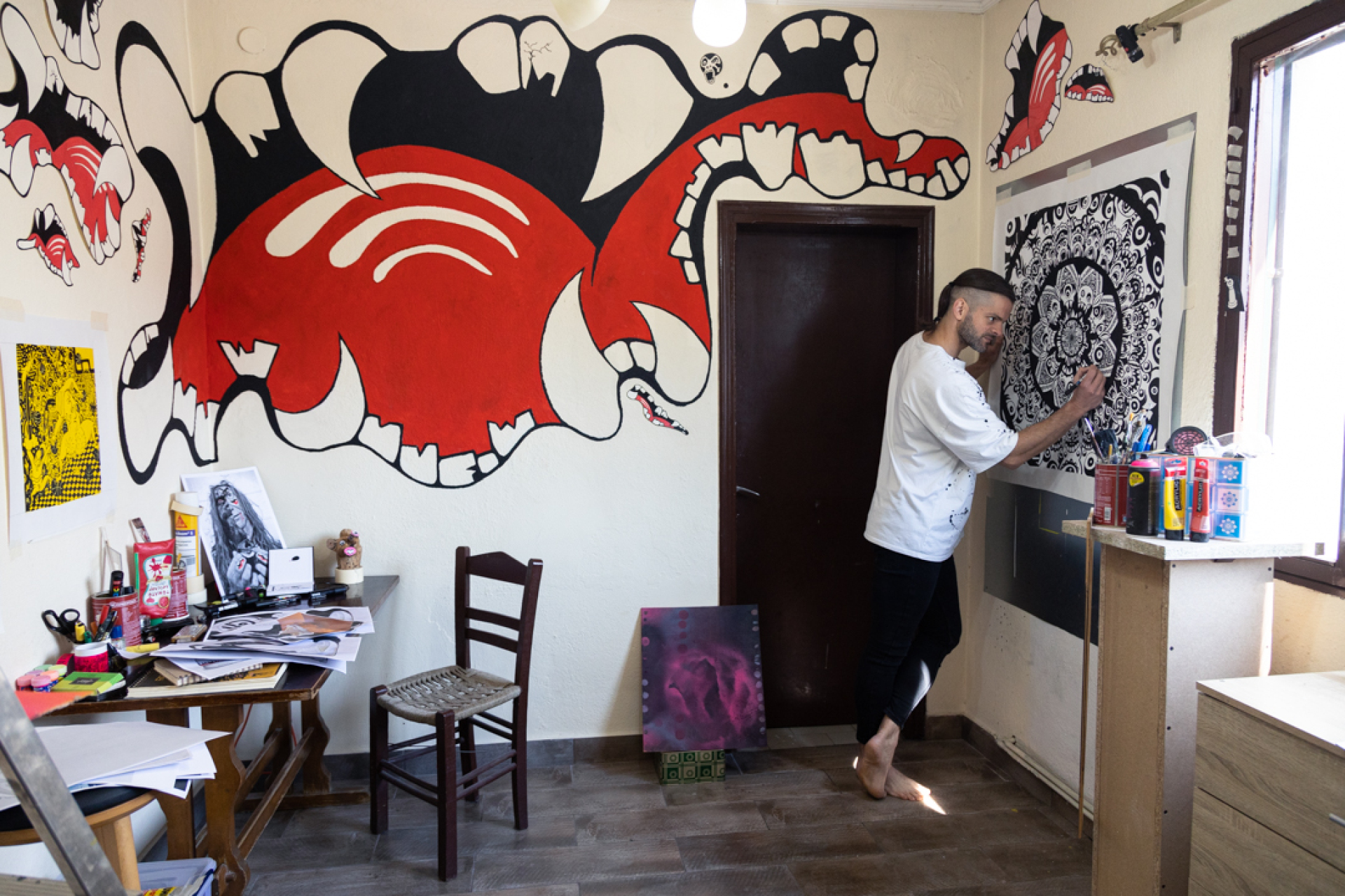 Ο εικαστικός Γιώργος Τζινούδης