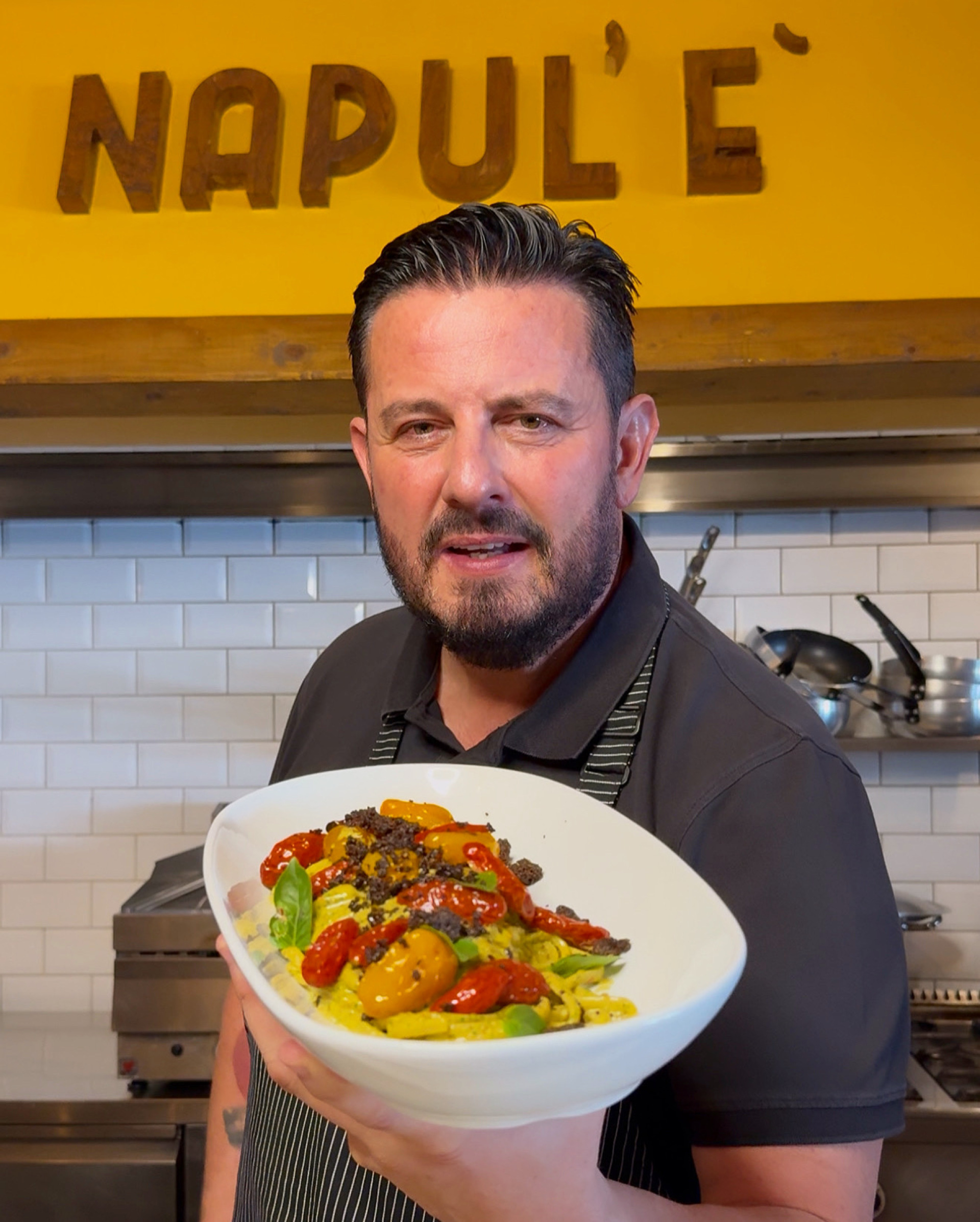 O Francesco Granata στο Napul'e 