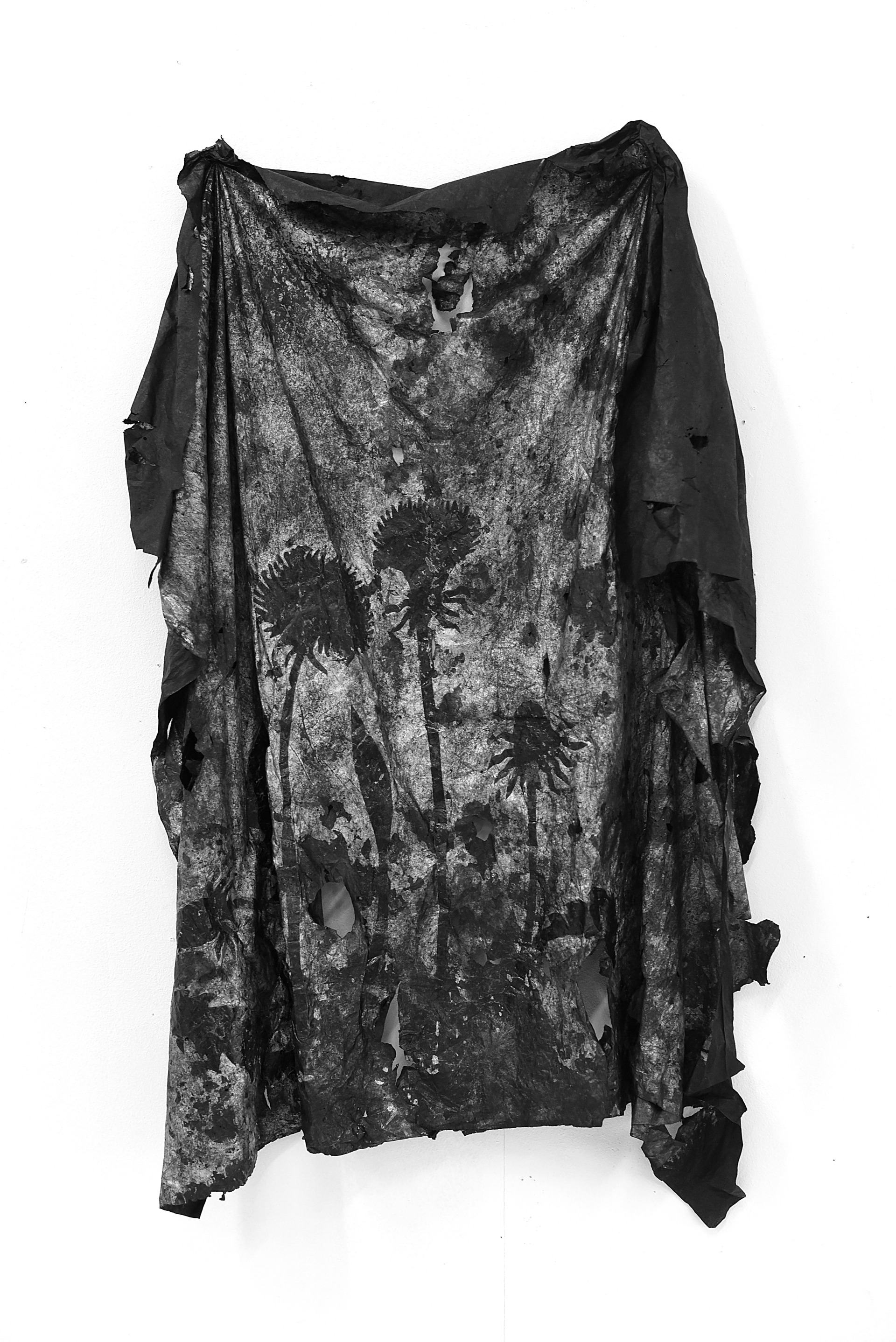 Το έργο του Δημήτρη Ρεντούμη "Dandelions" στο περίπτερο της Crux Gallery στην Art Athina 2022