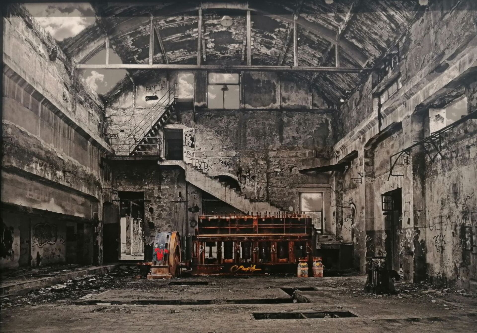 Νίκος Λεοντόπουλος: φωτογραφική έκθεση «στο περιθ[Ο]ριο» στον Εικαστικό Κύκλο ΔΛ