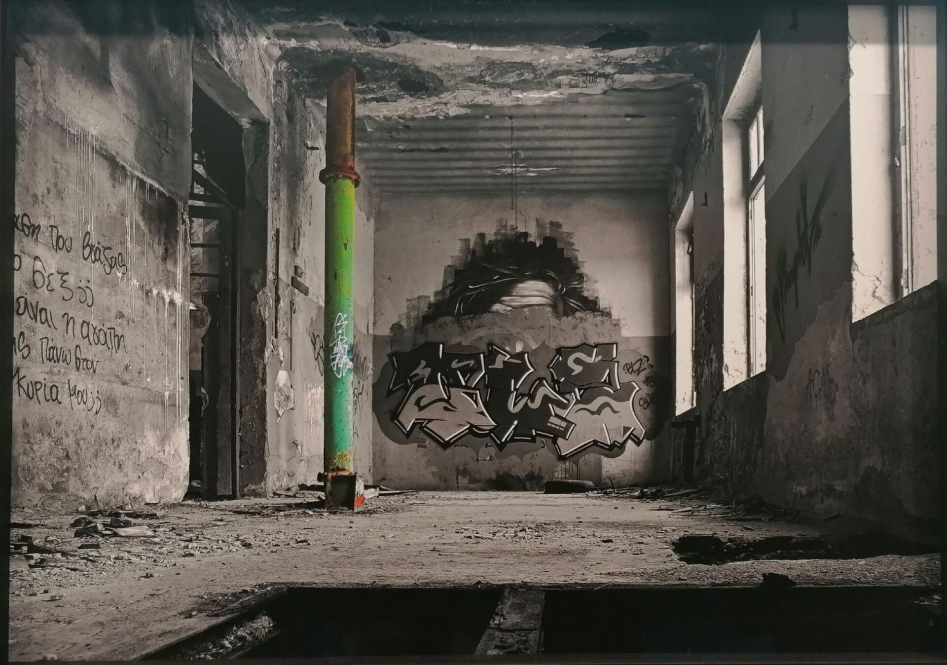 Νίκος Λεοντόπουλος: φωτογραφική έκθεση «στο περιθ[Ο]ριο» στον Εικαστικό Κύκλο ΔΛ