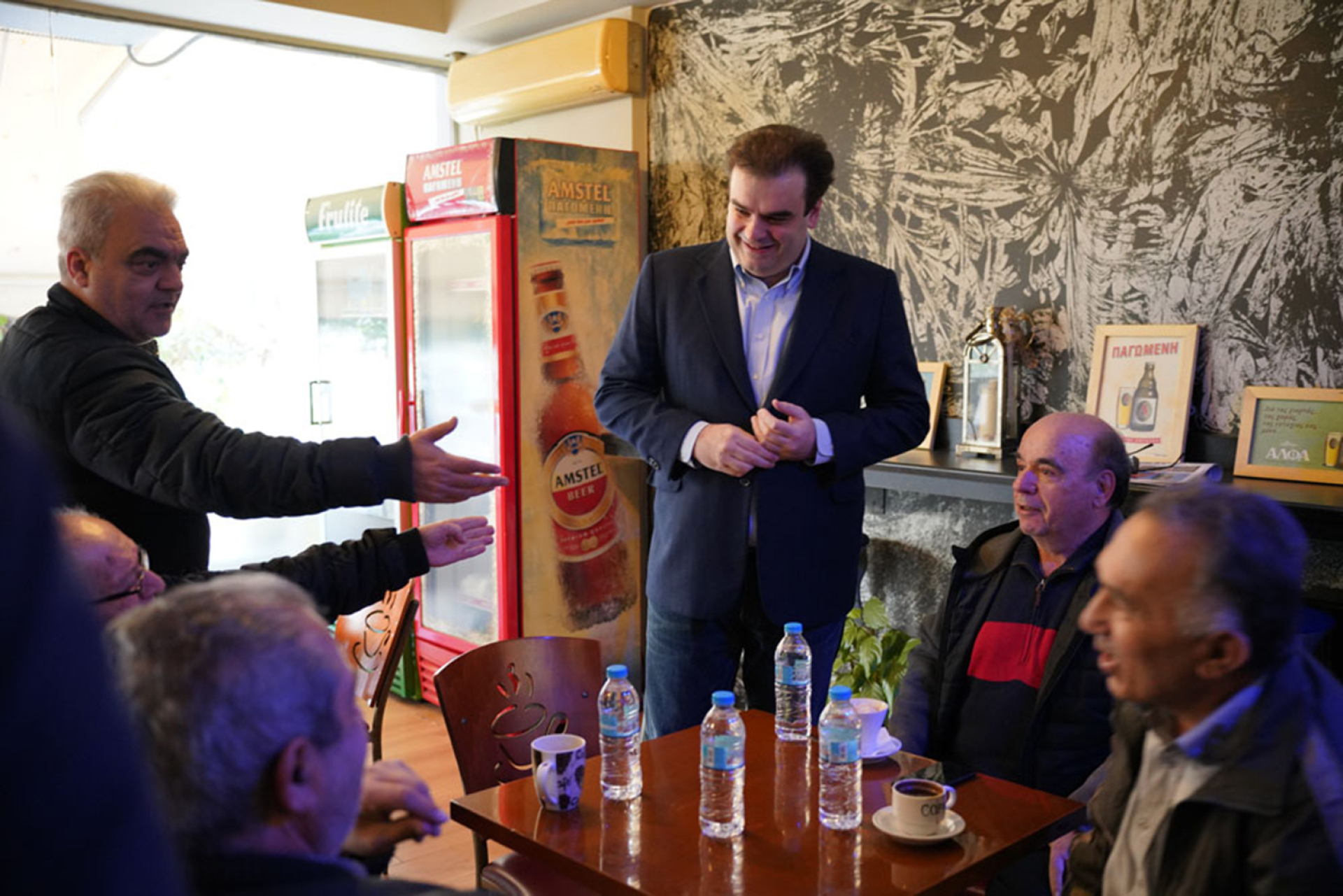 Μια βόλτα με τον Κυριάκο Πιερρακάκη από τα Κάτω Πατήσια στο μέλλον