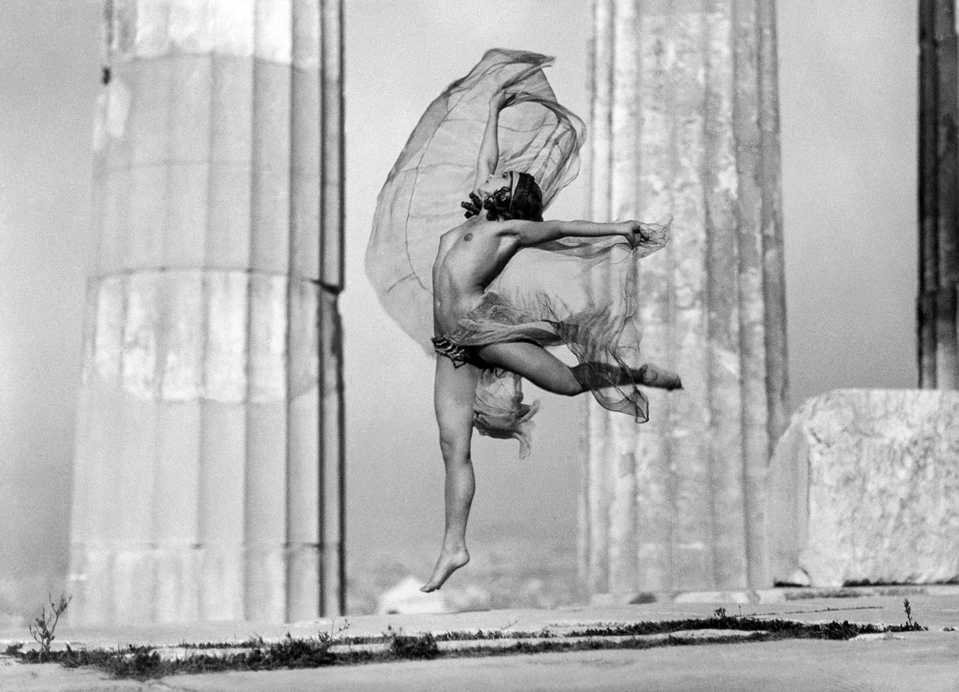 Nelly’s: Η Ρωσίδα χορεύτρια Elizaveta (Lila) Nikolska στην Ακρόπολη, Νοέμβριος 1930 