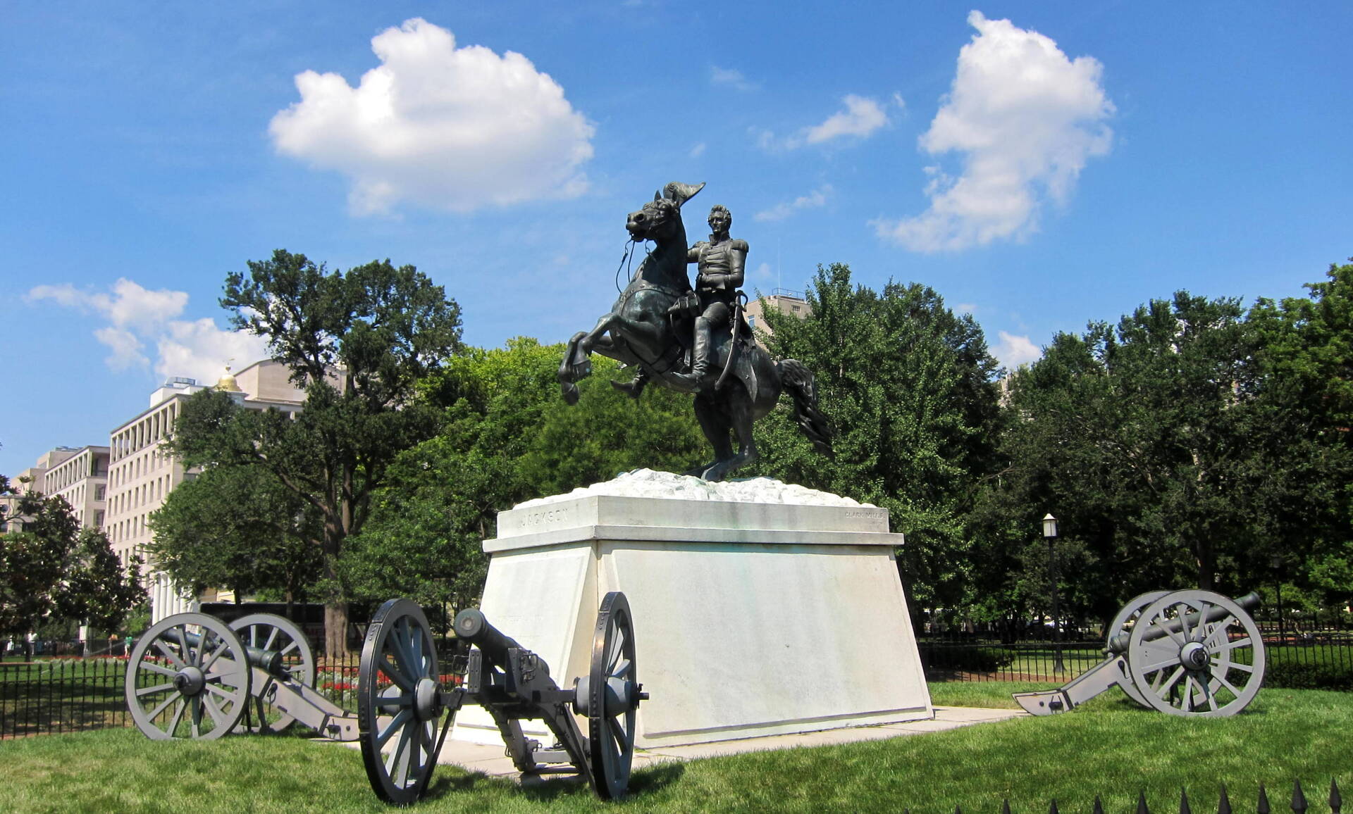 Η Σώτη Τριανταφύλλου με μια σειρά αναλύσεων για τις ΗΠΑ, για τις πτυχές και τις κρυφές σελίδες της εξωτερικής τους πολιτικής - 6ο μέρος: Τα ιδεολογικά και φιλοσοφικά ρεύματα που έχουν εμπνεύσει την αμερικανή εξωτερική πολιτική.