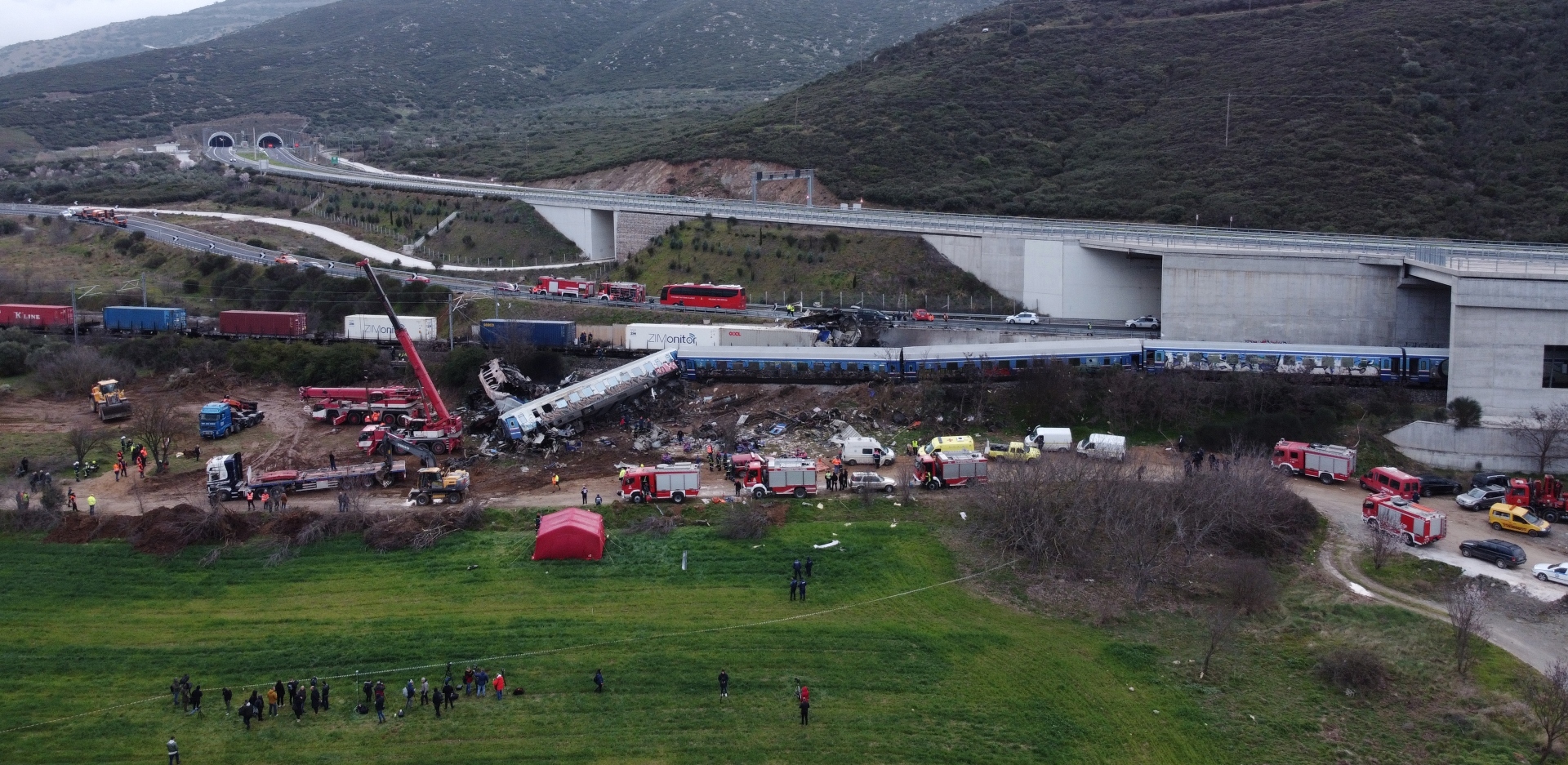 Πολύνεκρο σιδηροδρομικό δυστύχημα στα Τέμπη 
