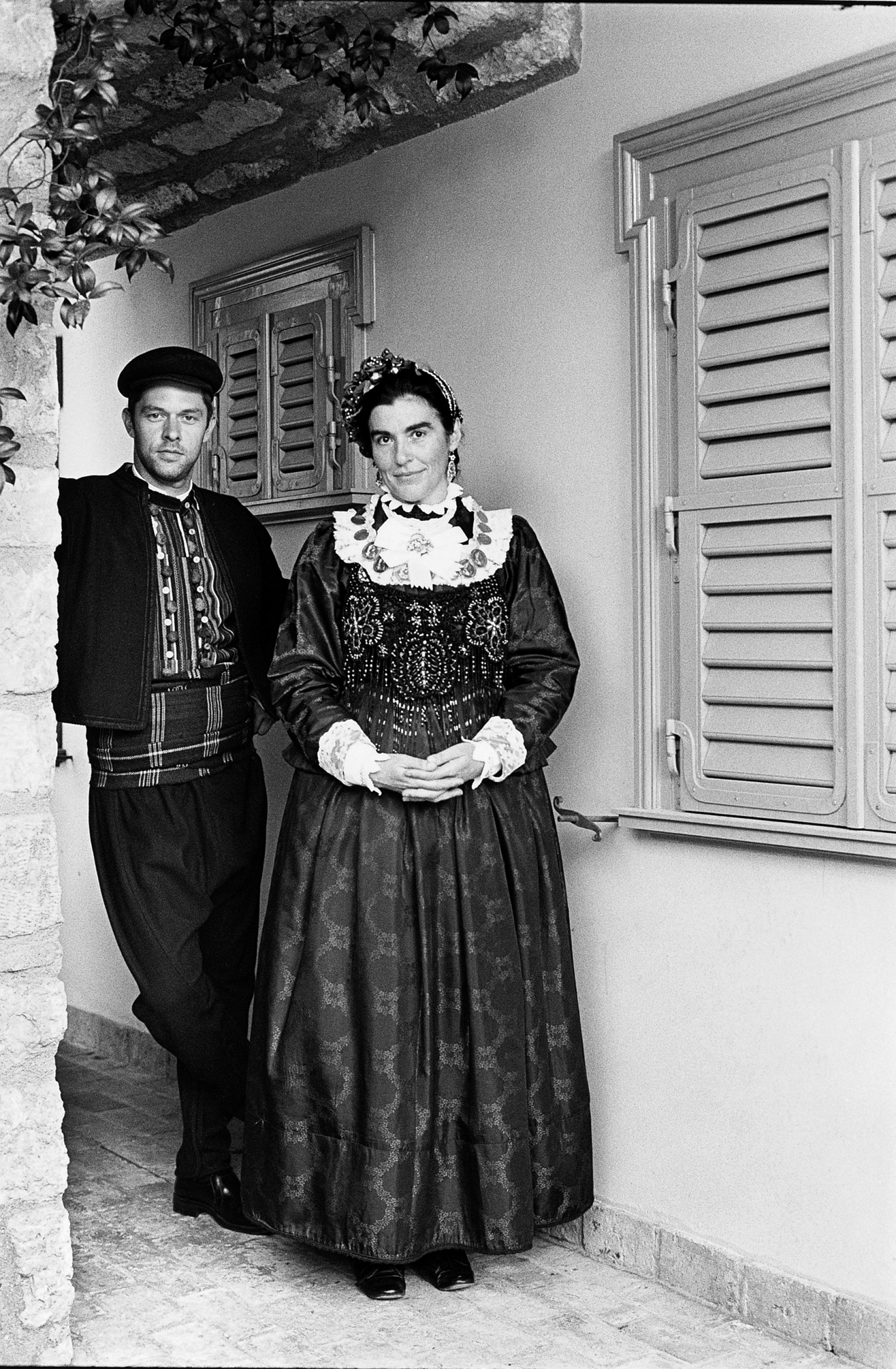 Λυδία Κονιόρδου (Βάσω)  - Χρήστος Λούλης (Δήμος) 