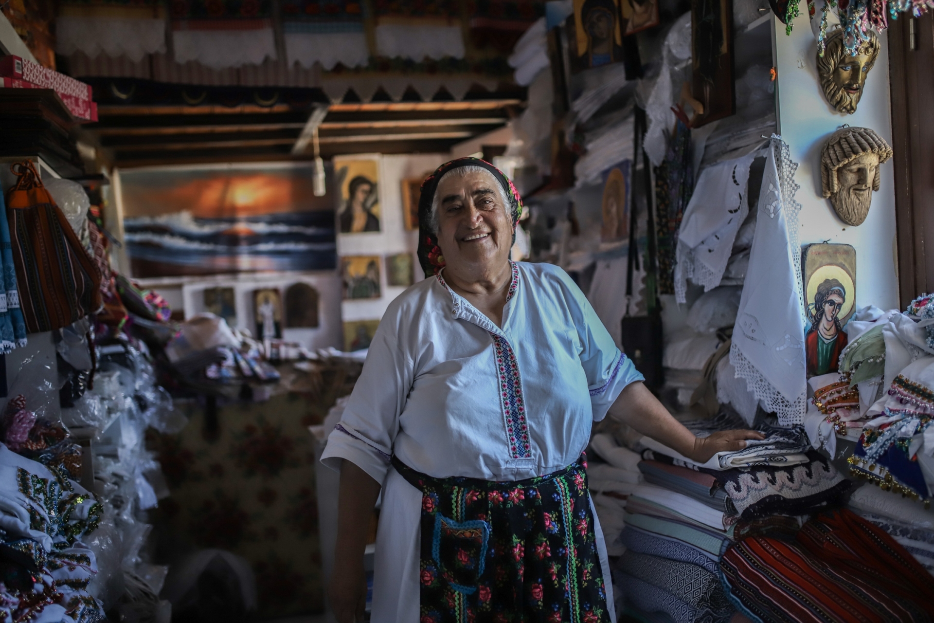 Μια συναρπαστική περιήγηση στα ελληνικά νησιά και σε 25 ξεχωριστούς τουριστικούς προορισμούς της χώρας μας, μέσα από το πρίσμα του National Geographic.