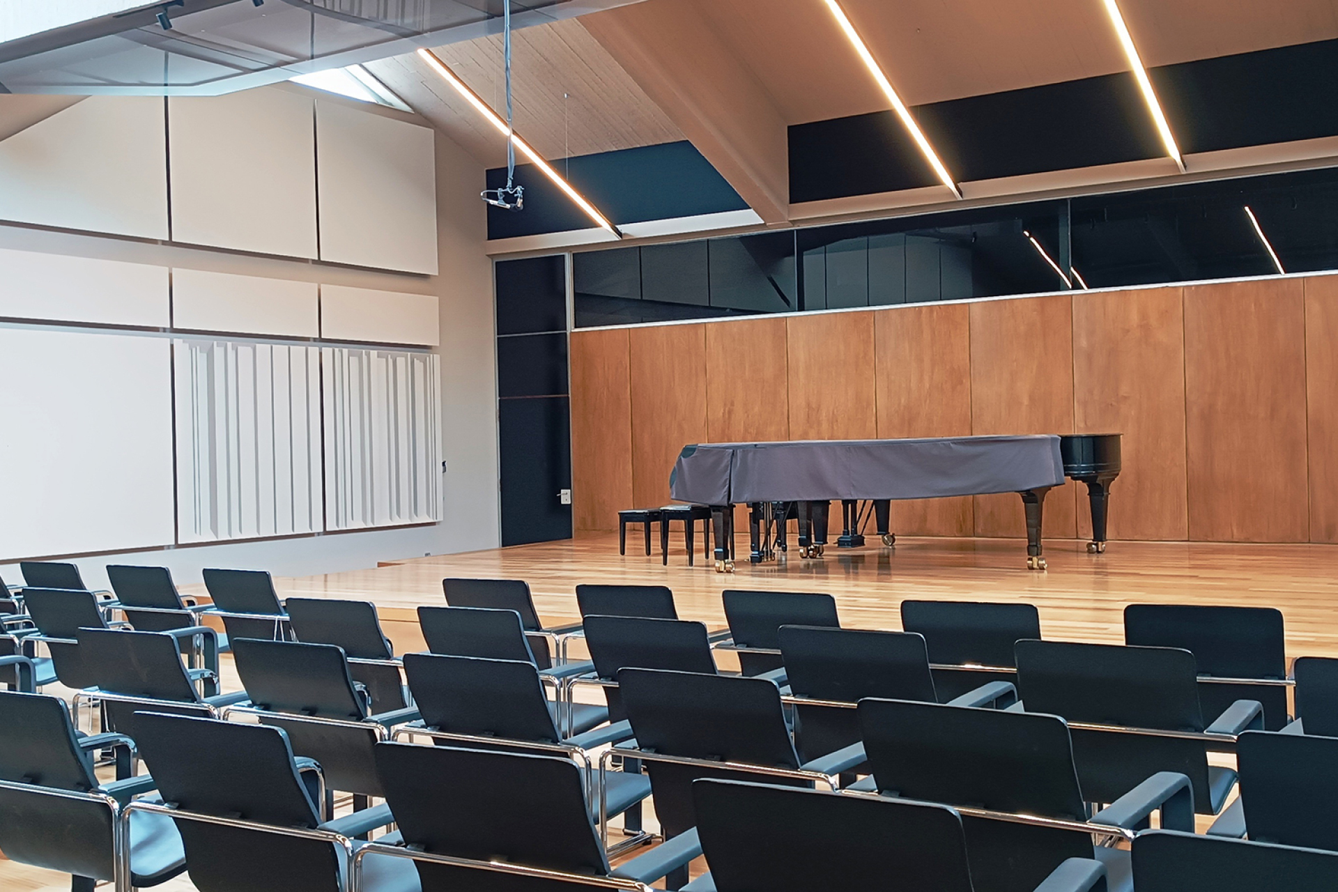 Ωδείο Αθηνών - Αίθουσα "Αρης Γαρουφαλής"