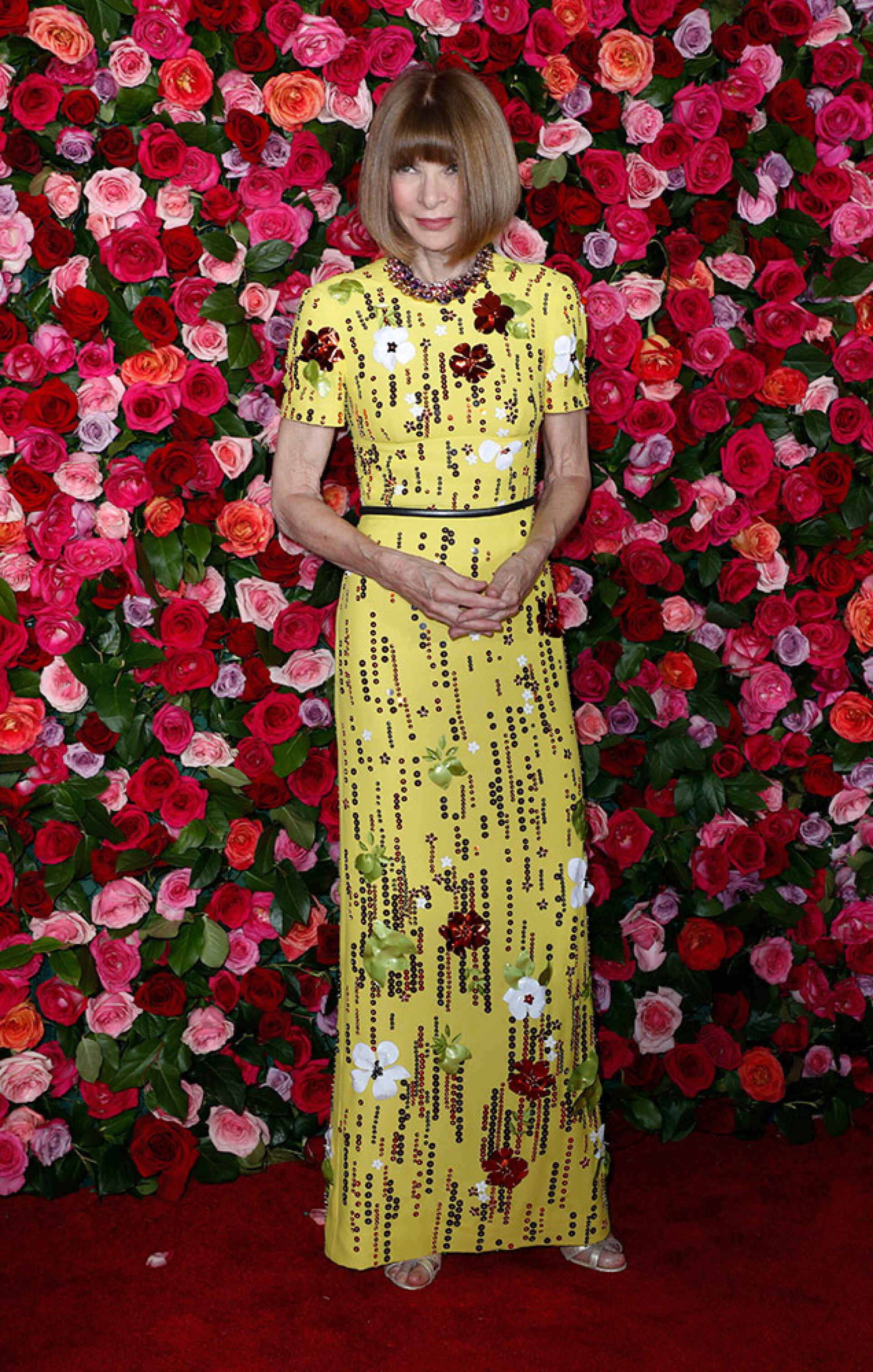 Η Anna Wintour στο κόκκινο χαλί των Tony Awards 2018. 
