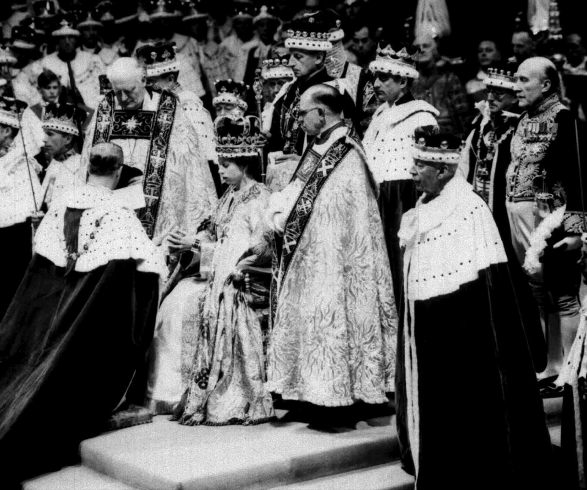 Στιγμιότυπο από την τελετή Στέψης της Βασίλισσας Ελισάβετ ΙΙ