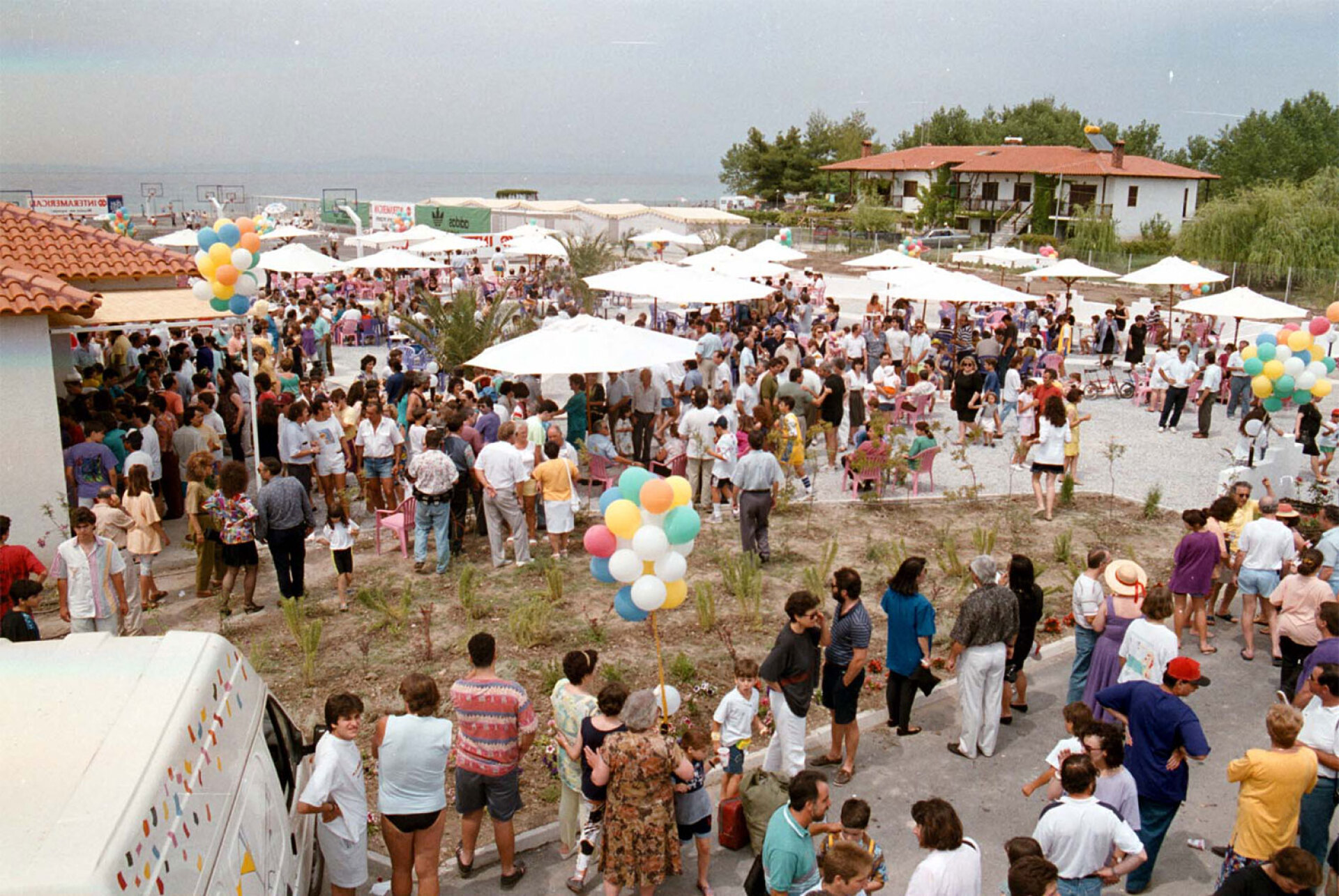 Η κατασκήνωση του Νίκου Γκάλη © 