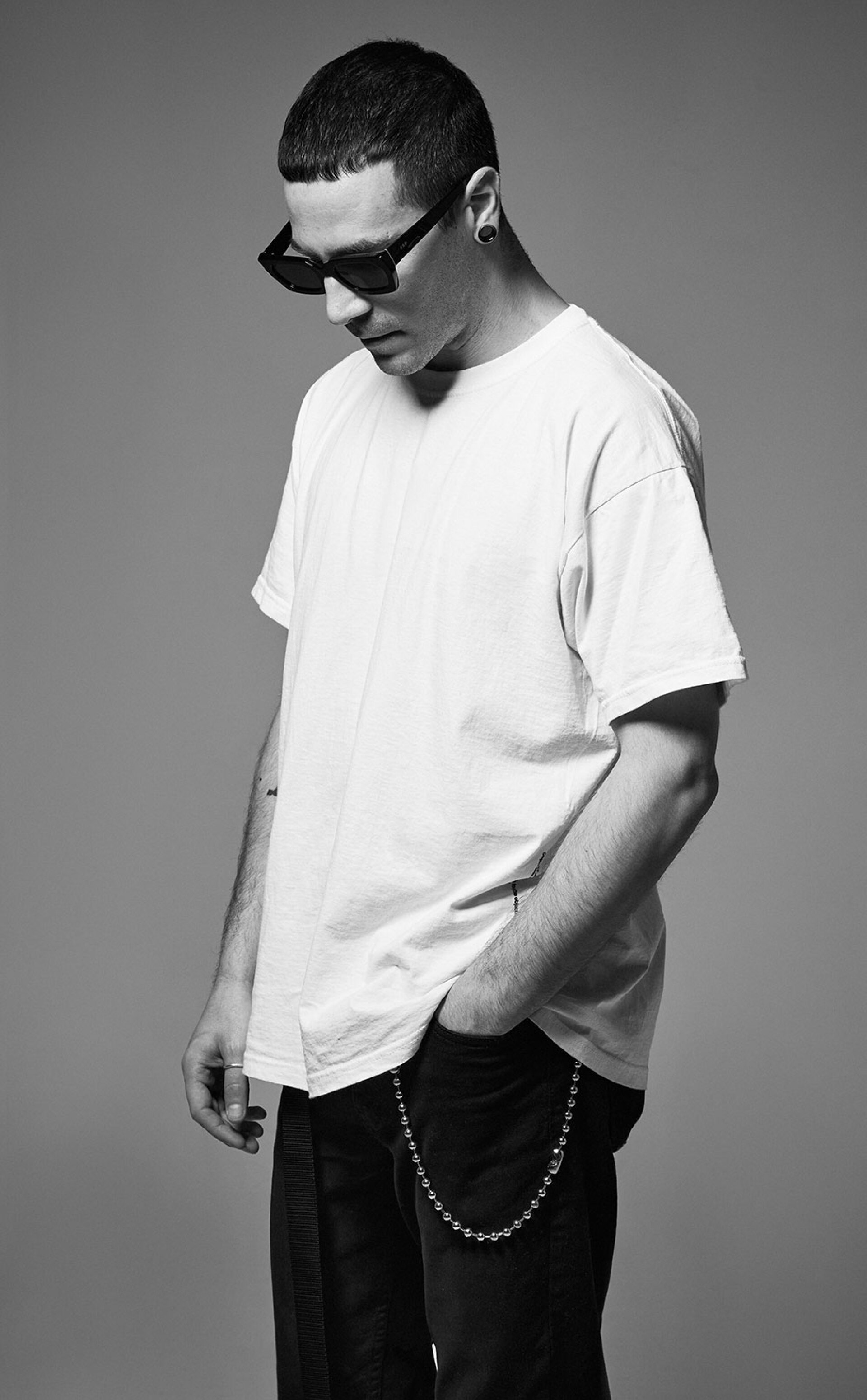 SOBER5083R -Σωτήριος Κοντογιάννης, 34, Visual Artist 