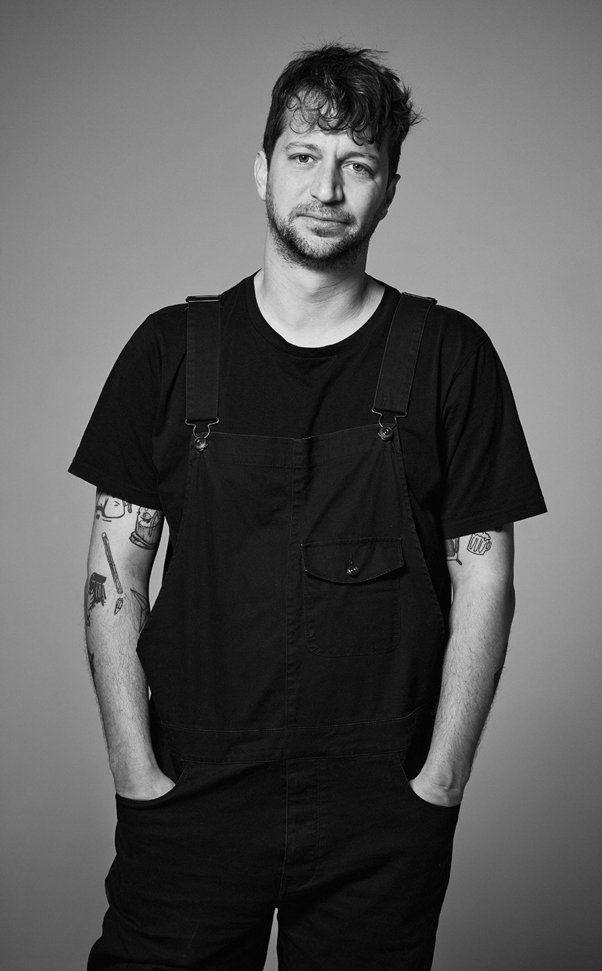 "SOTEUR" -Σωτήρης Φωκέας, 34, εικαστικός καλλιτέχνης