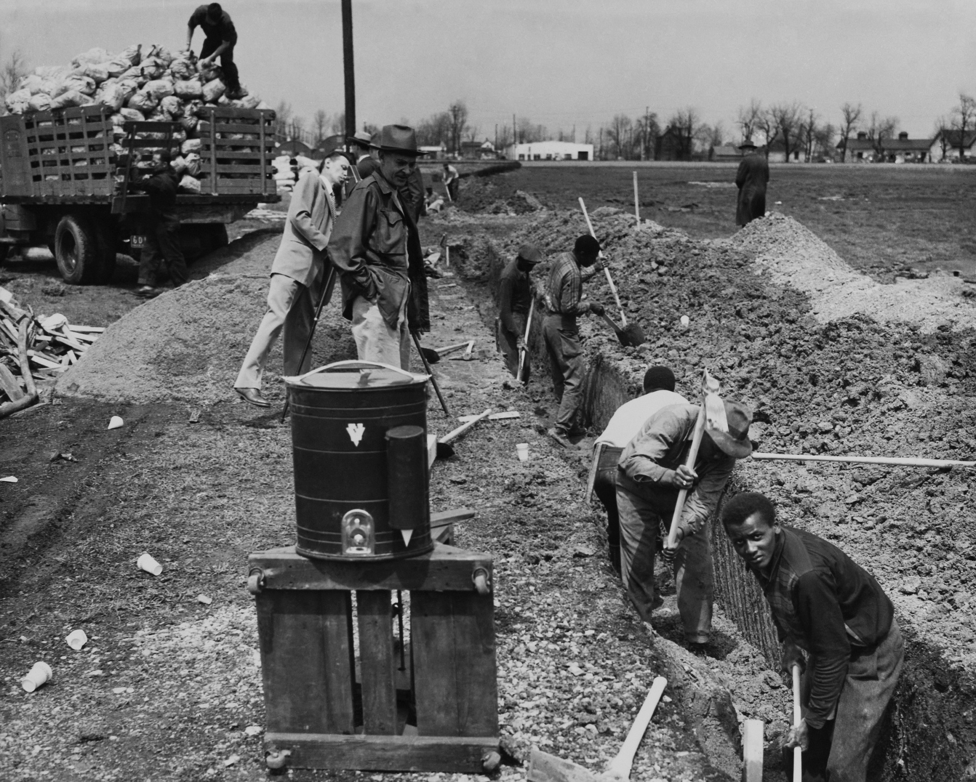 Αμερικανική εξωτερική πολιτική και κοινωνικές τάξεις