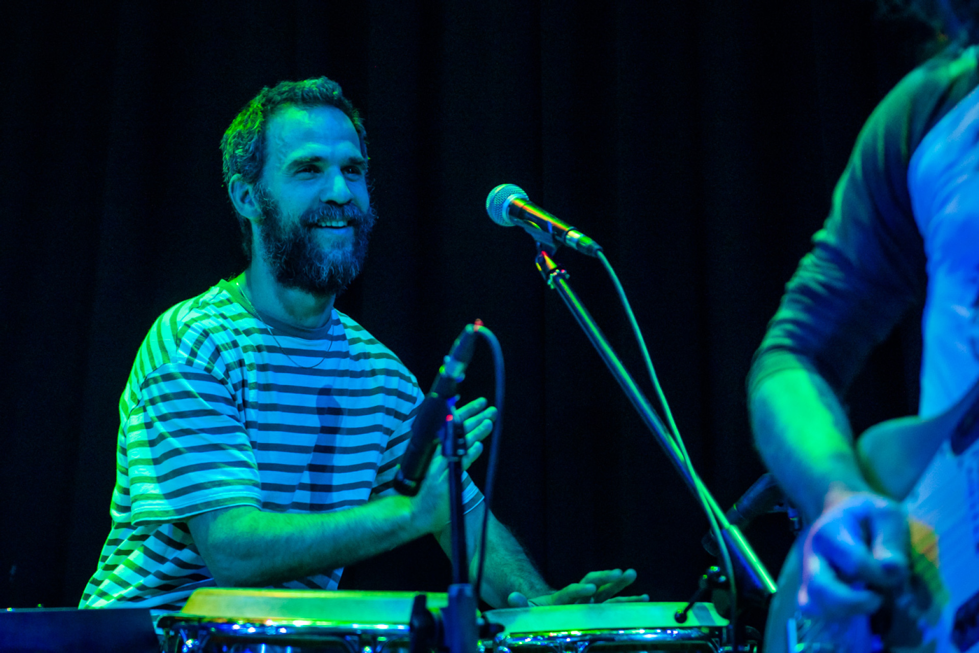 Ο Kutiman στο Γαλλικό Ινστιτούτο από τον Athens Voice Radio 102,5 και το Athens City Festival 