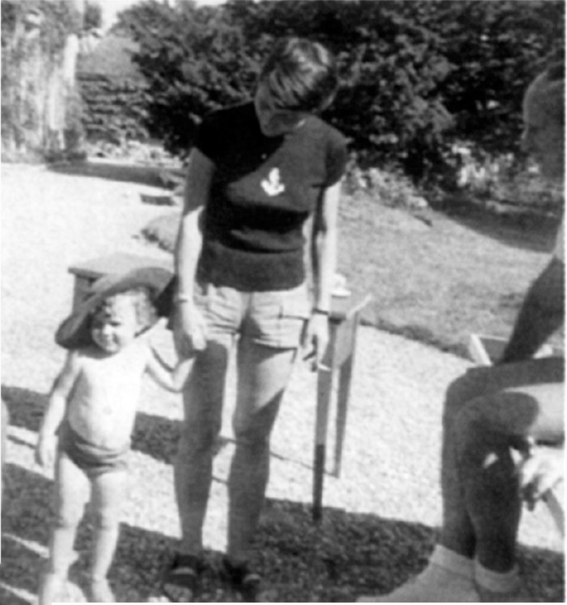 Ελένη Γλύκατζη - Αρβελέρ: Με την κόρη της Μαρί Ελέν στο σπίτι τους στη Νορμανδία