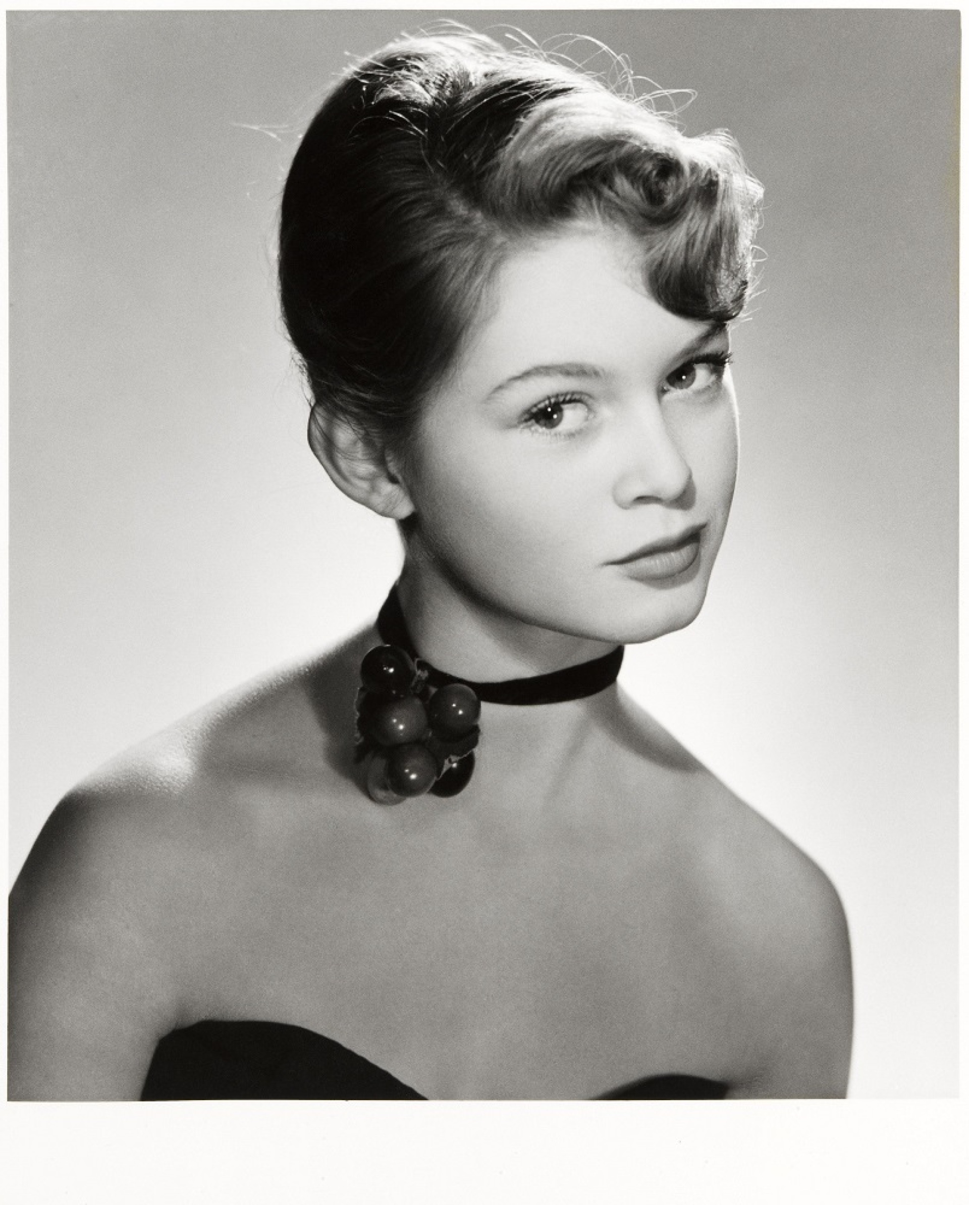 Η Μπριζίτ Μπαρντό σε νεαρή ηλικία. 