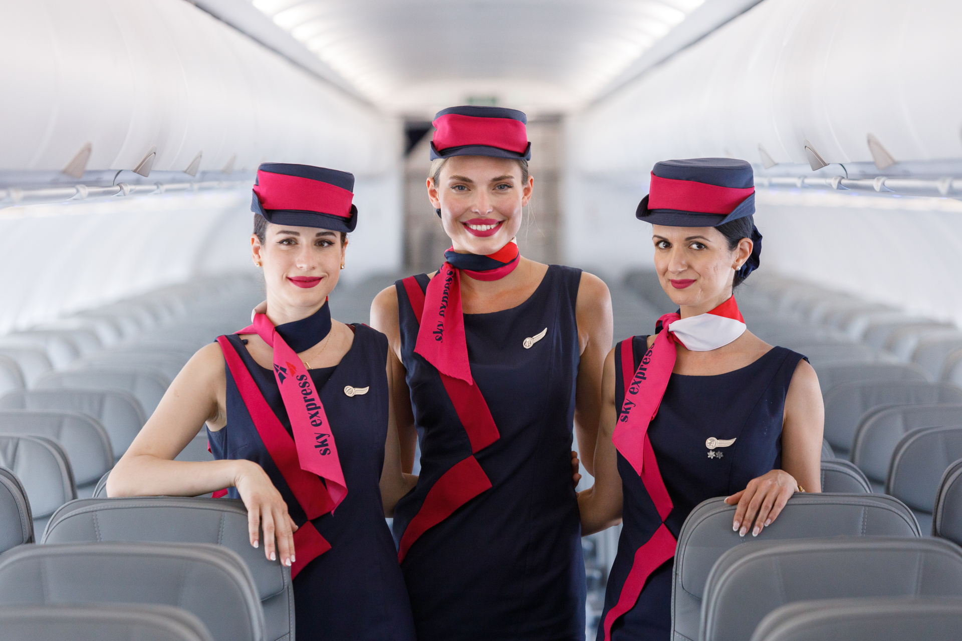 SKY express αεροσυνοδοί