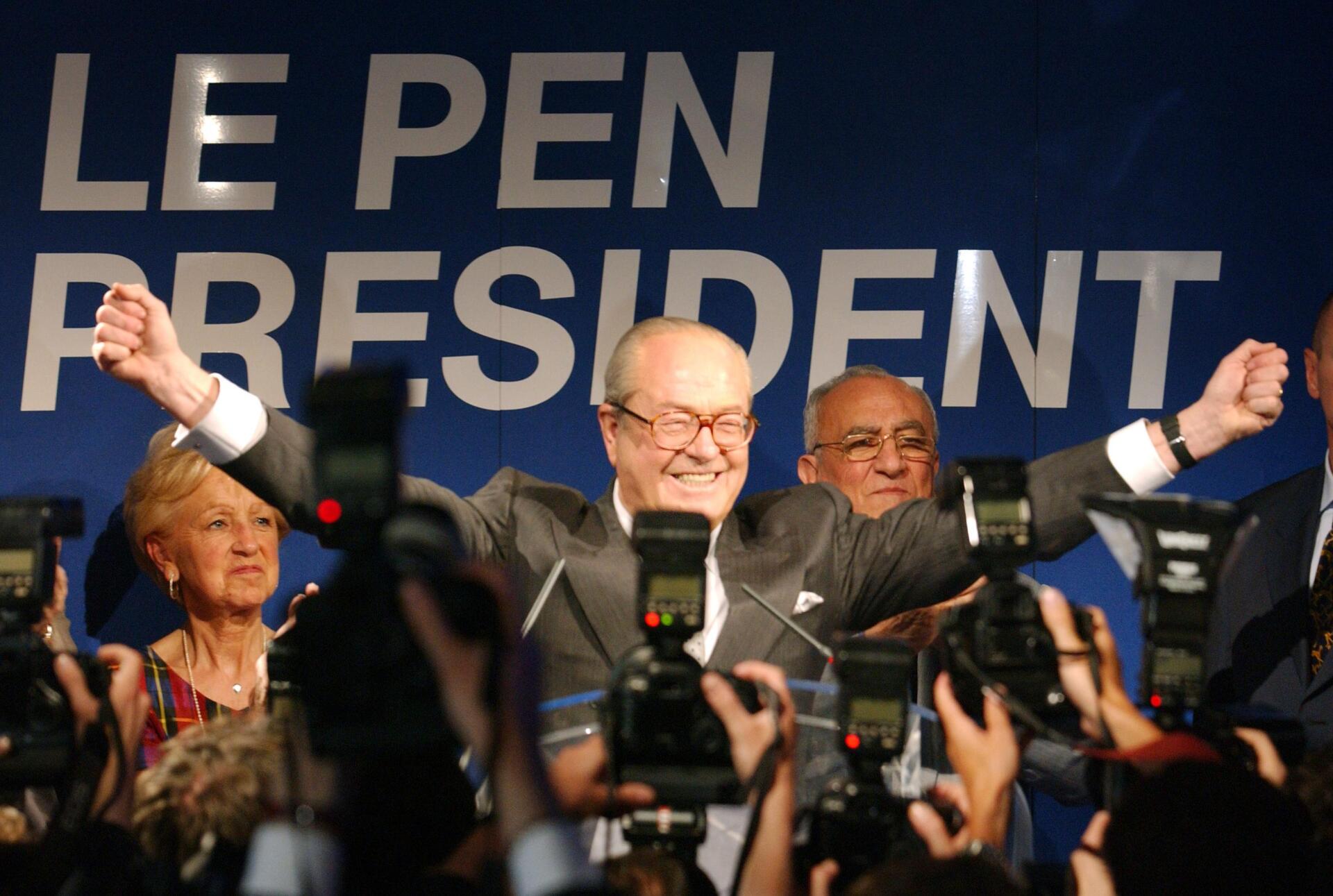 Guardian: Αφιέρωμα του βρετανικού Μέσου στα τελευταία 50 χρόνια ευρωπαϊκής ιστορίας - Ένα φωτογραφικό flashback στις στιγμές που συντάραξαν την ήπειρο. 