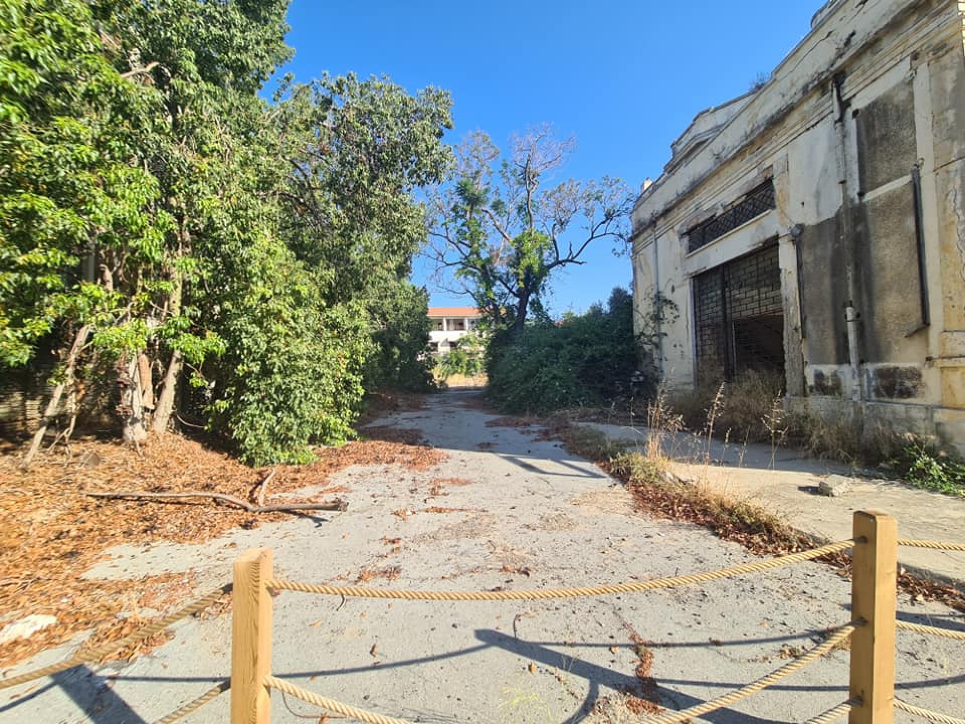 Η Ιστορία της Κύπρου και τα Βαρώσια - Αμμόχωστος, της Ντροπής, Βίβιαν Αβρααμίδου - Πλουμπή