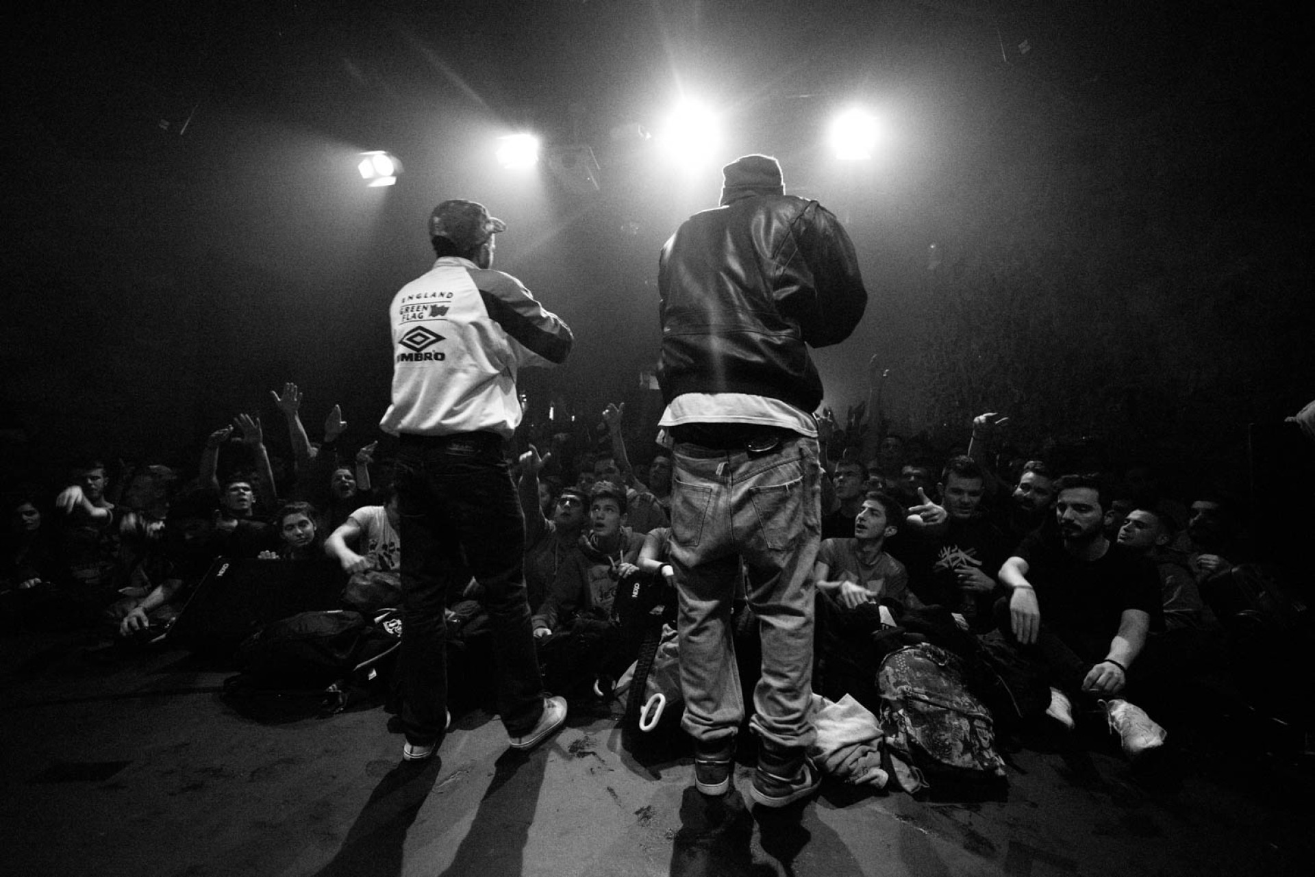 Δημήτρης Μουγκός: Η έκθεση «Κάνα δυο φωτογραφίες» διαδέχεται το λεύκωμα για τον ΛΕΞ κι εγκαινιάζεται την Παρασκευή 13 Οκτωβρίου στην γκαλερί The Eye Altering στη Θεσσαλονίκη.