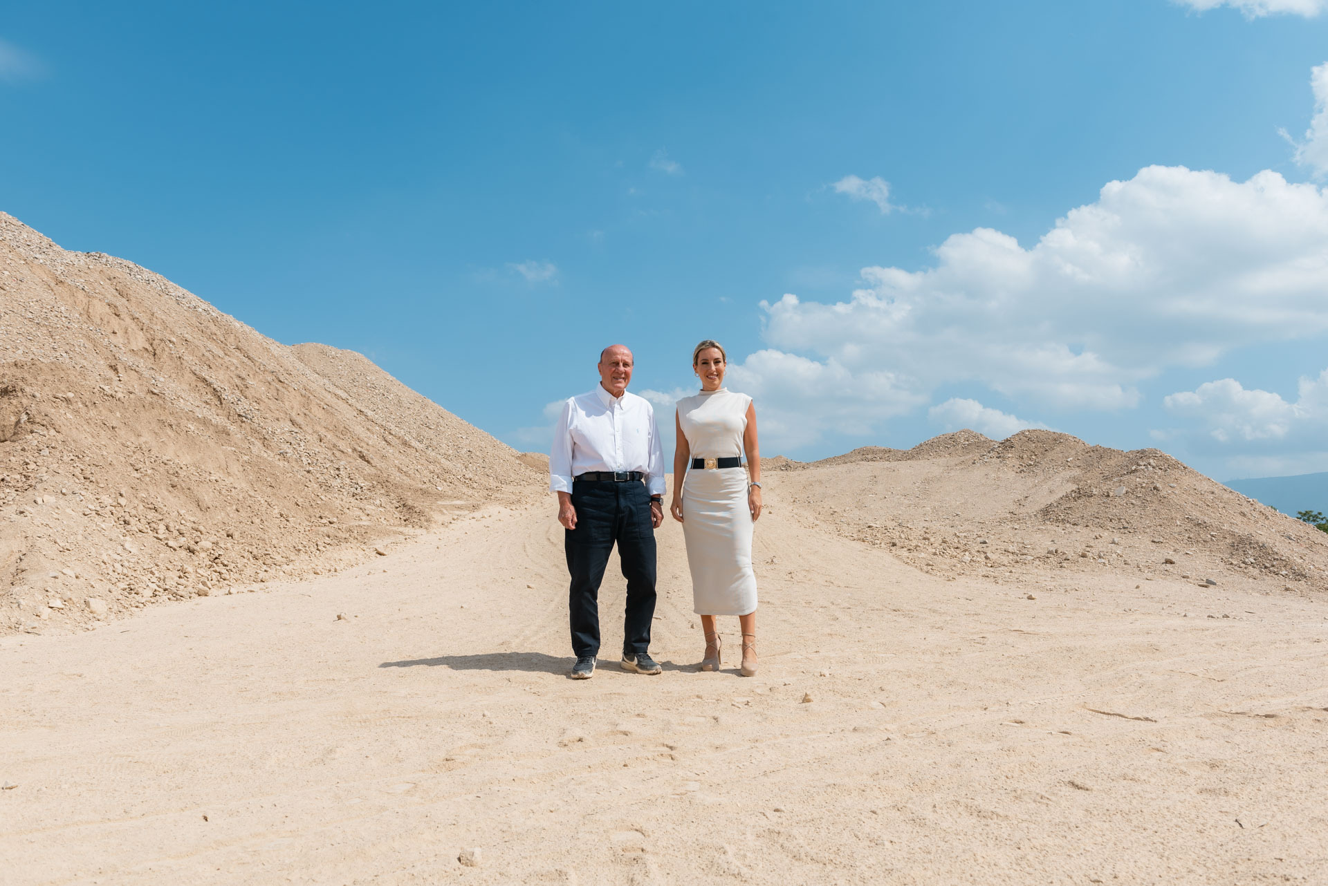 Με τον Μίμη Δομάζο και την Πόπη Δομάζου, στον Βοτανικό